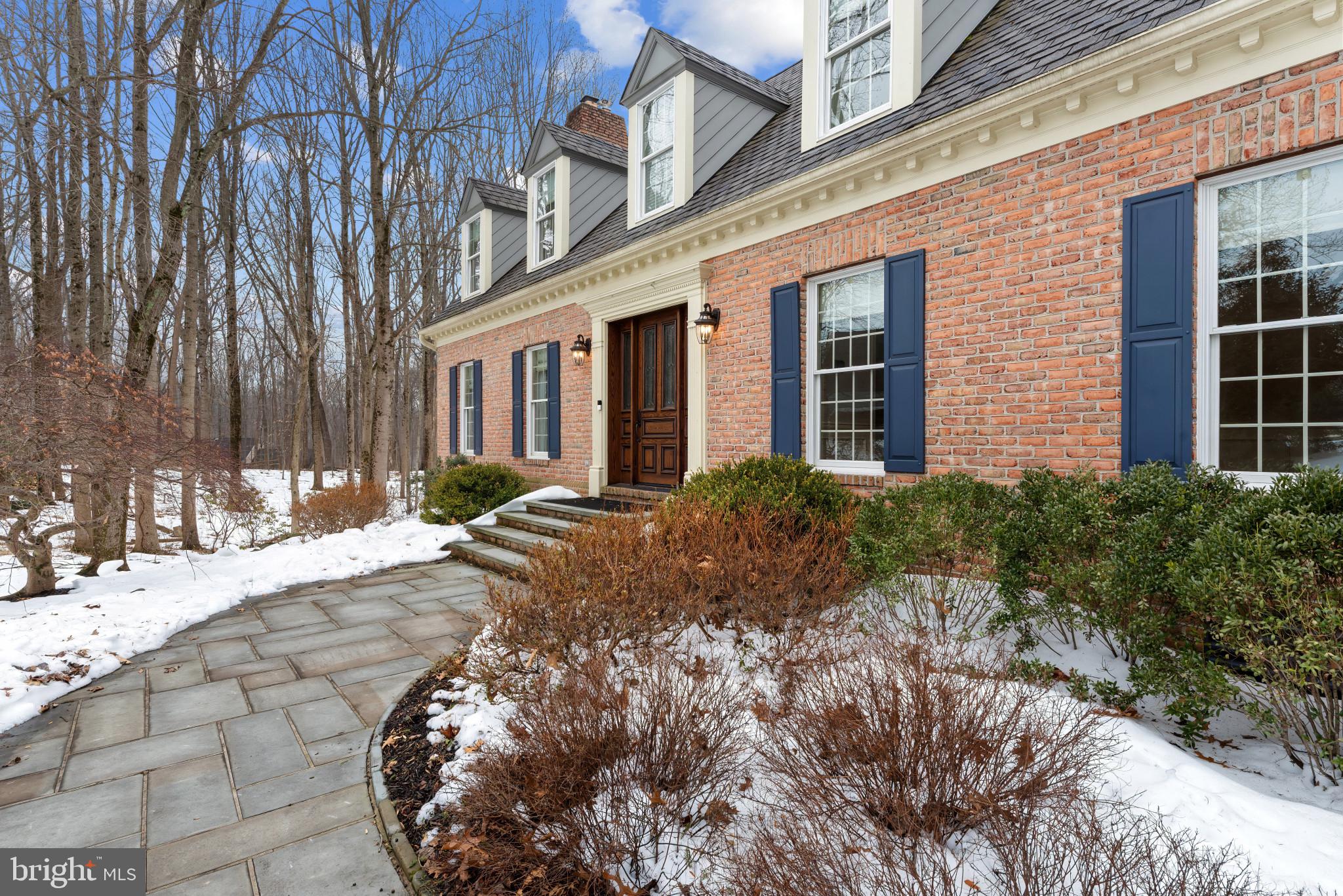 FOX RUN - Residential