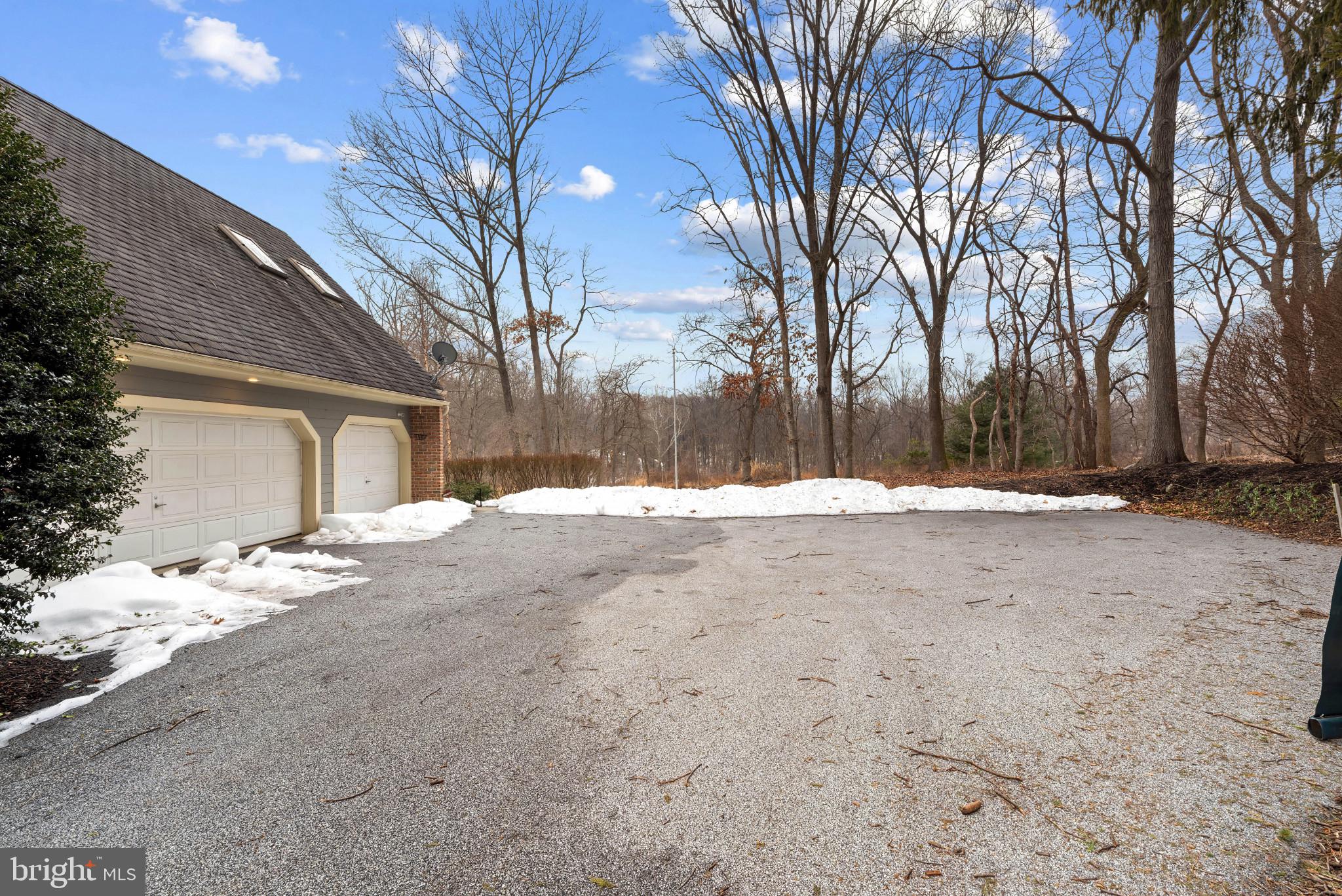 FOX RUN - Residential