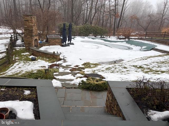 FOX RUN - Residential