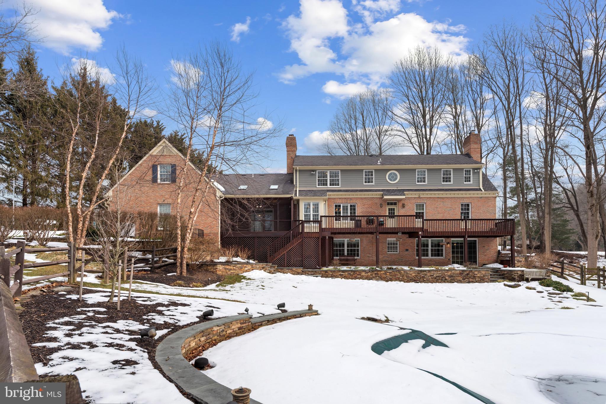 FOX RUN - Residential