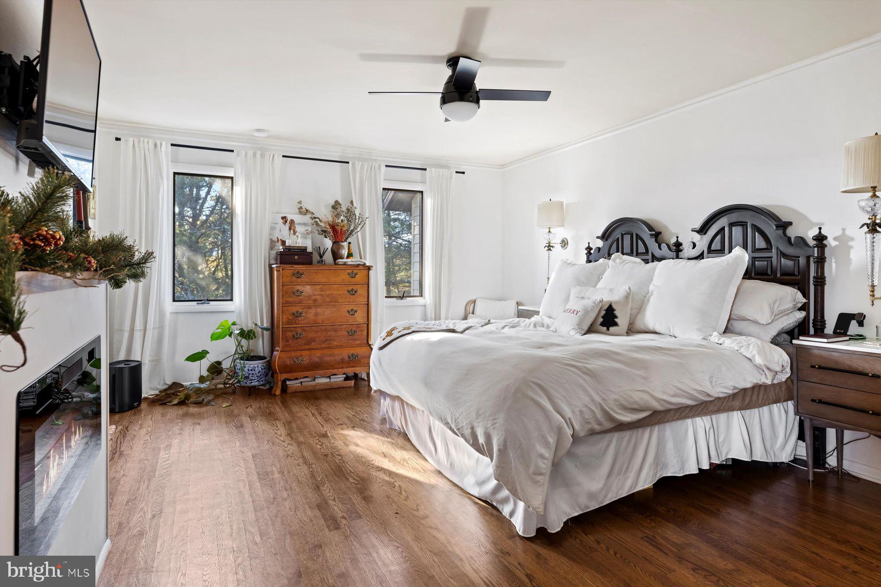 INGHAM MEWS - Residential Lease