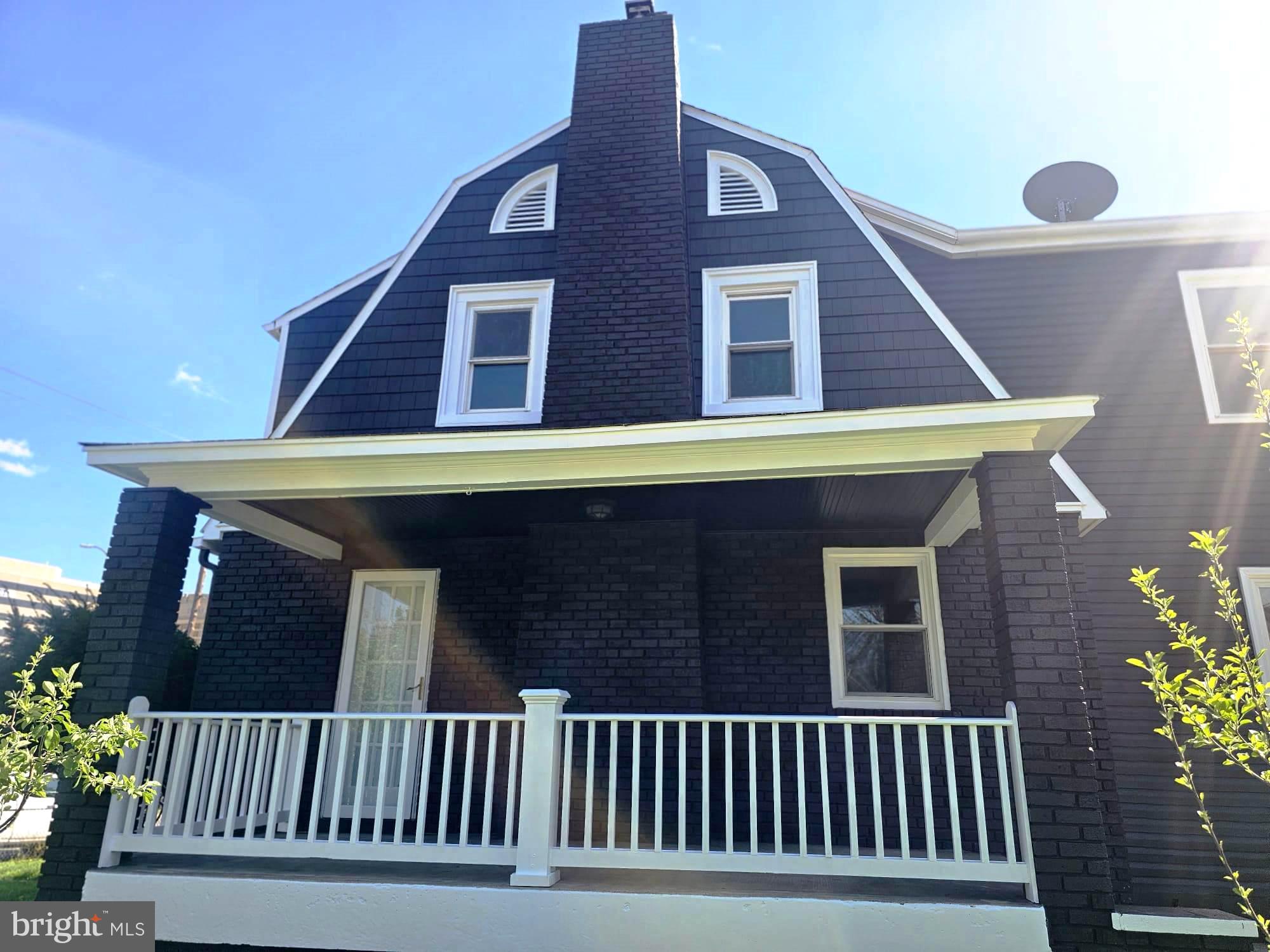 AURORA HILLS - Residential Lease