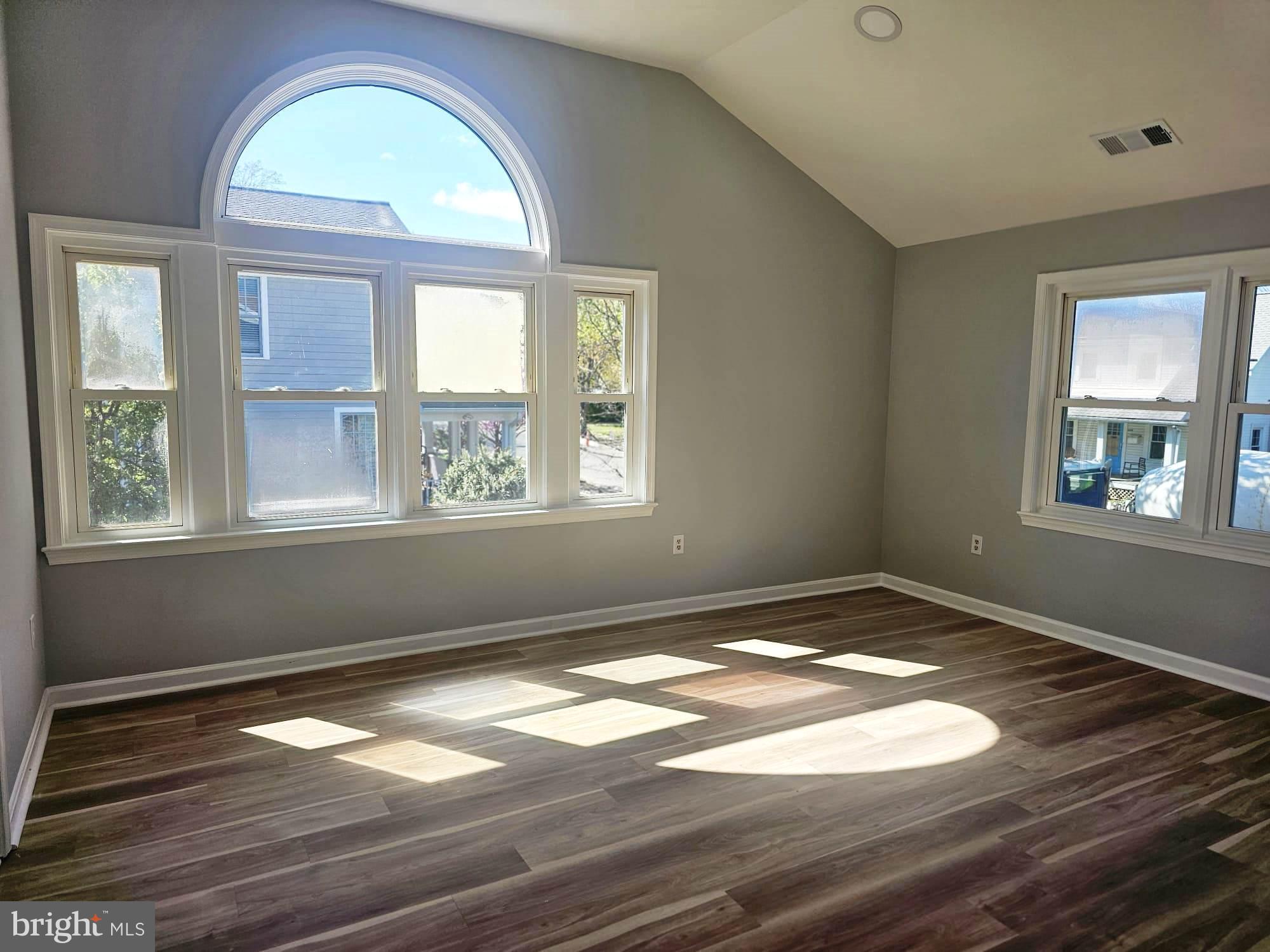 AURORA HILLS - Residential Lease