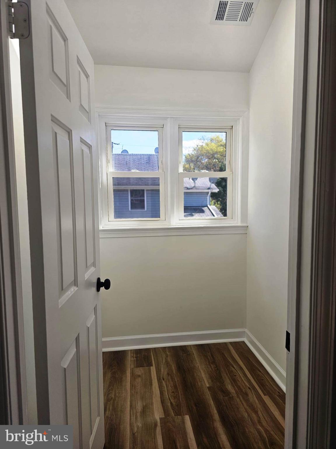 AURORA HILLS - Residential Lease