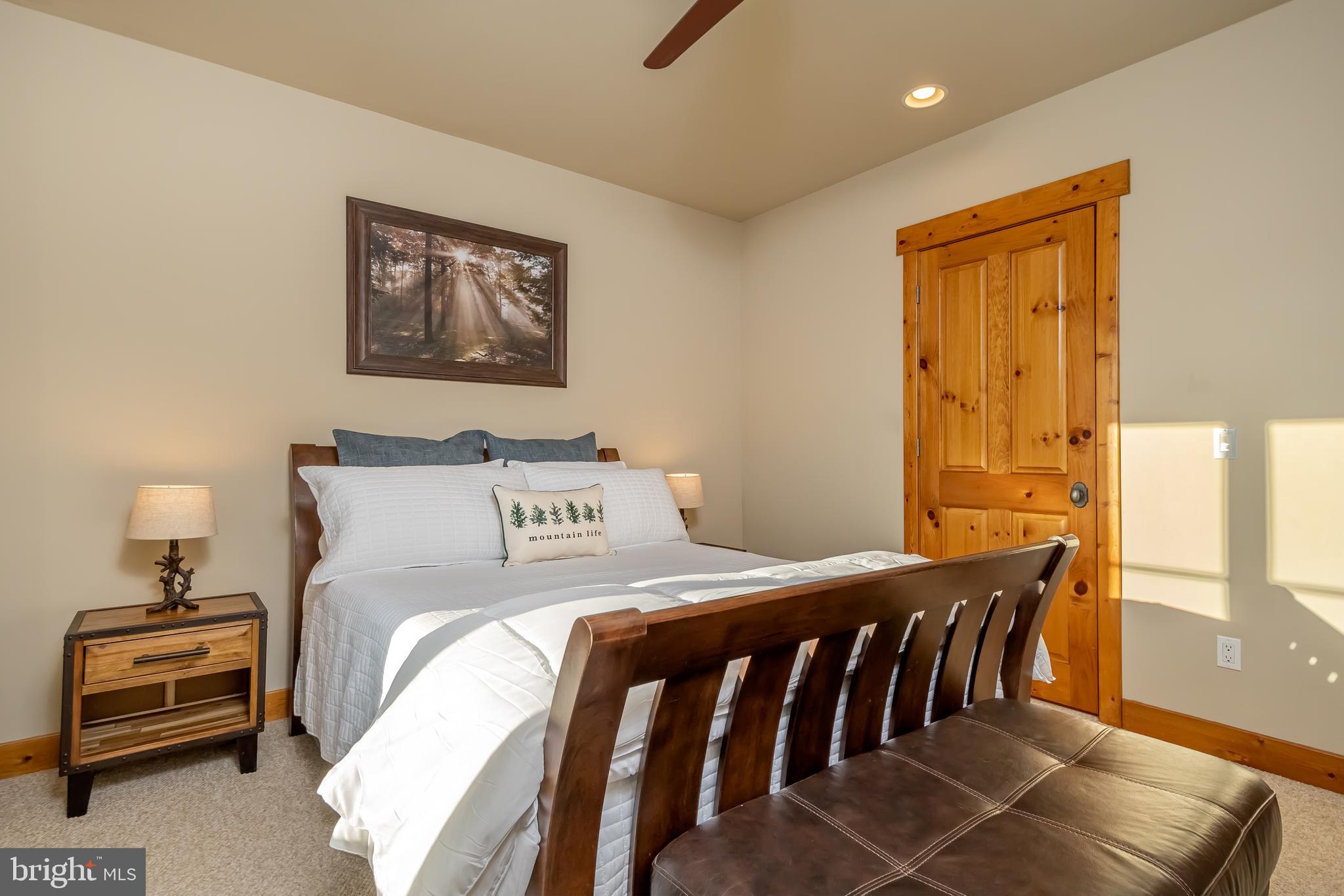 NORTH CAMP - Residential