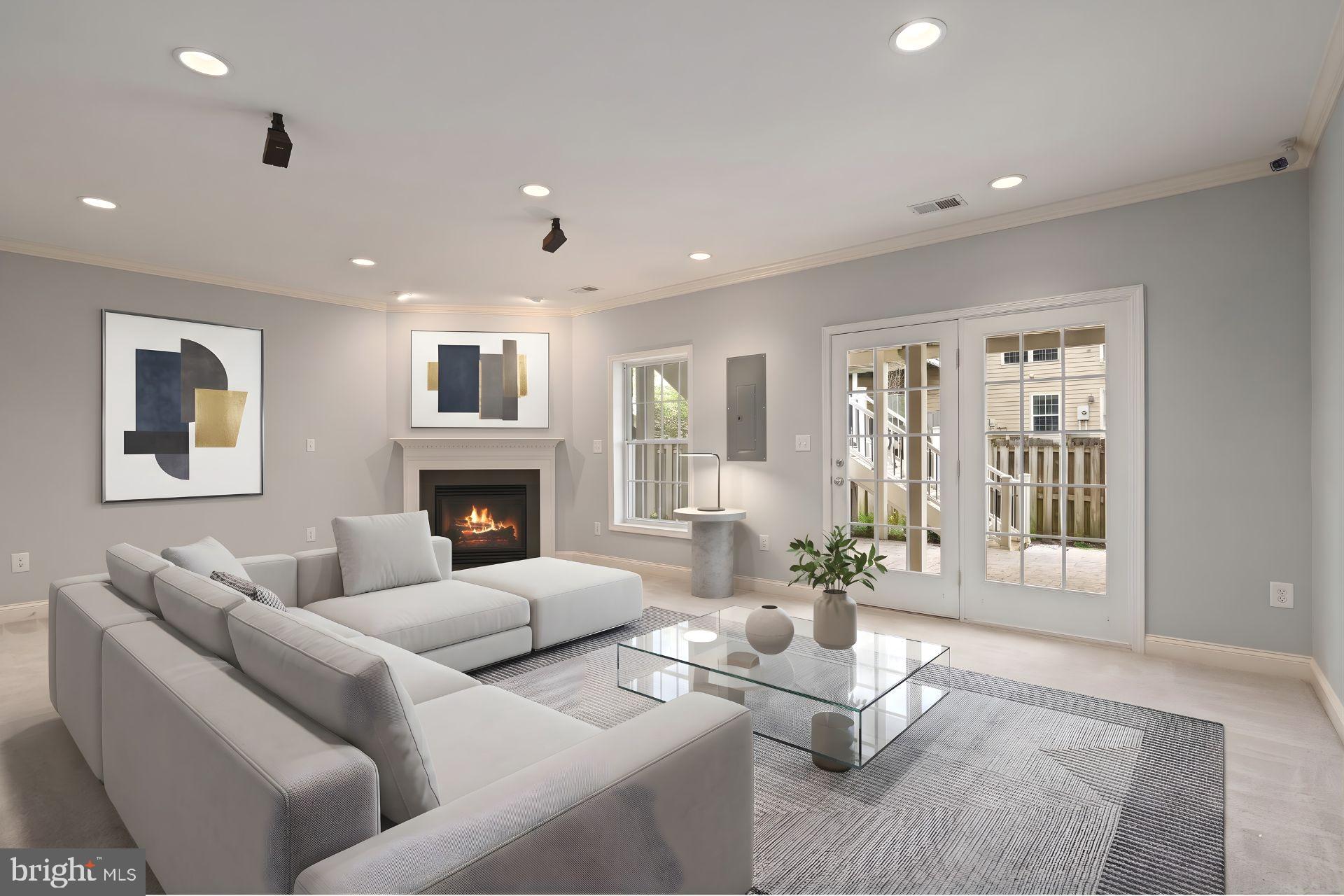 BRADDOCK CORNER - Residential