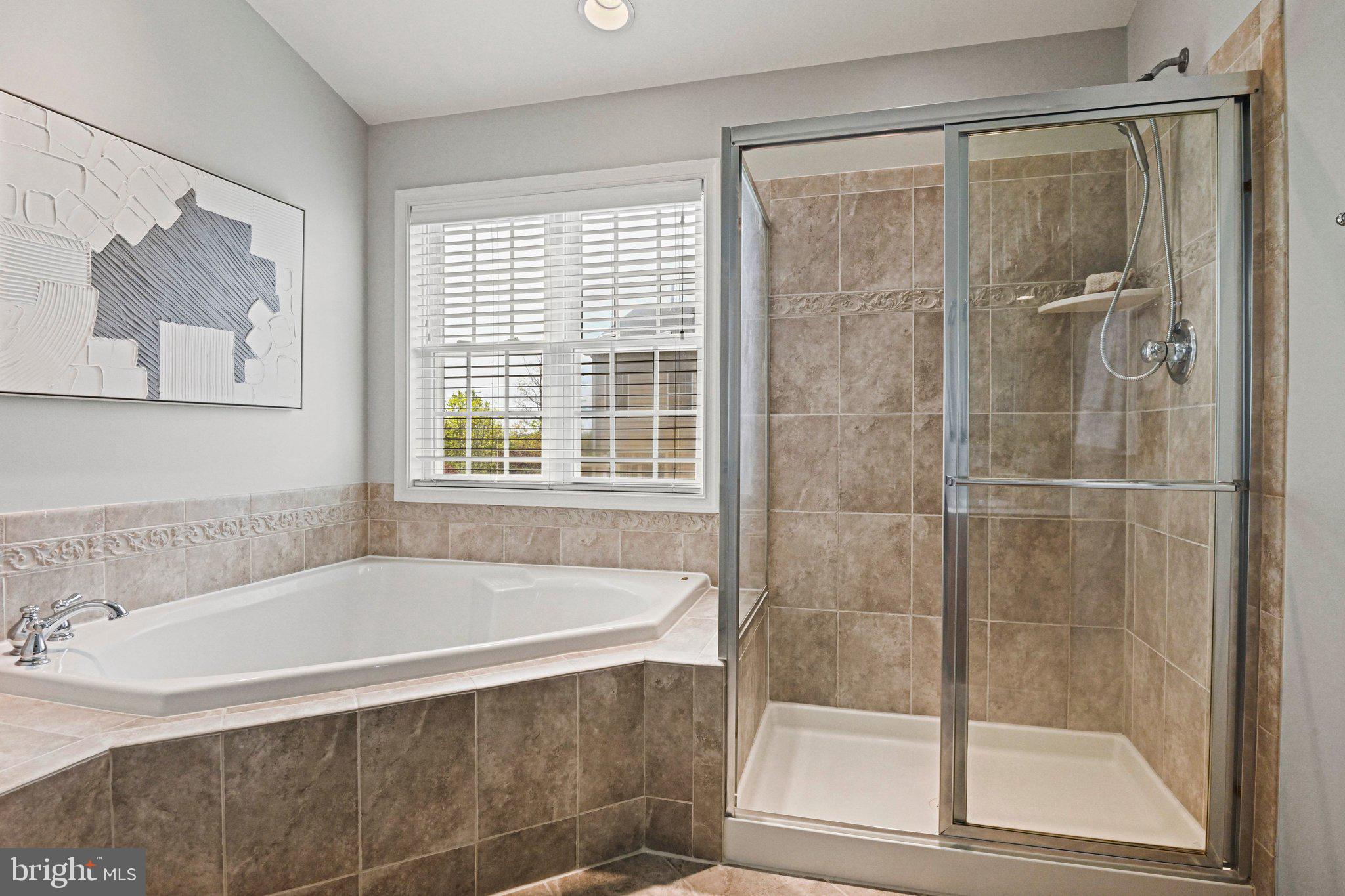 BRADDOCK CORNER - Residential