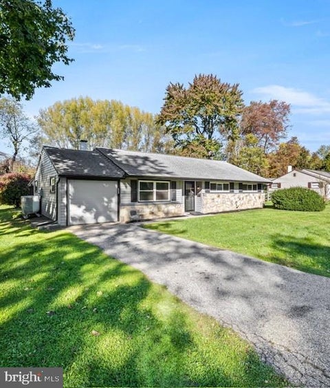 Photo for 517 WINDING WAY