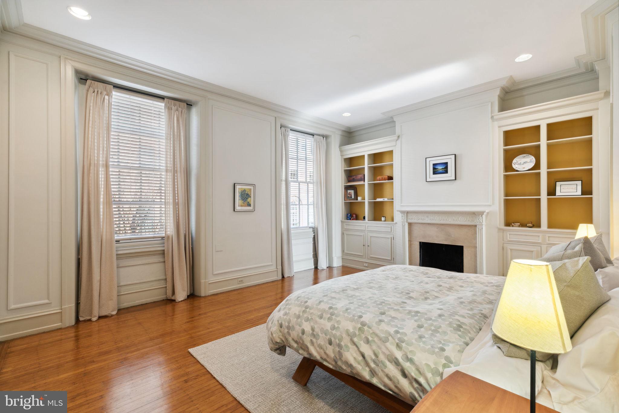 RITTENHOUSE SQUARE - Residential