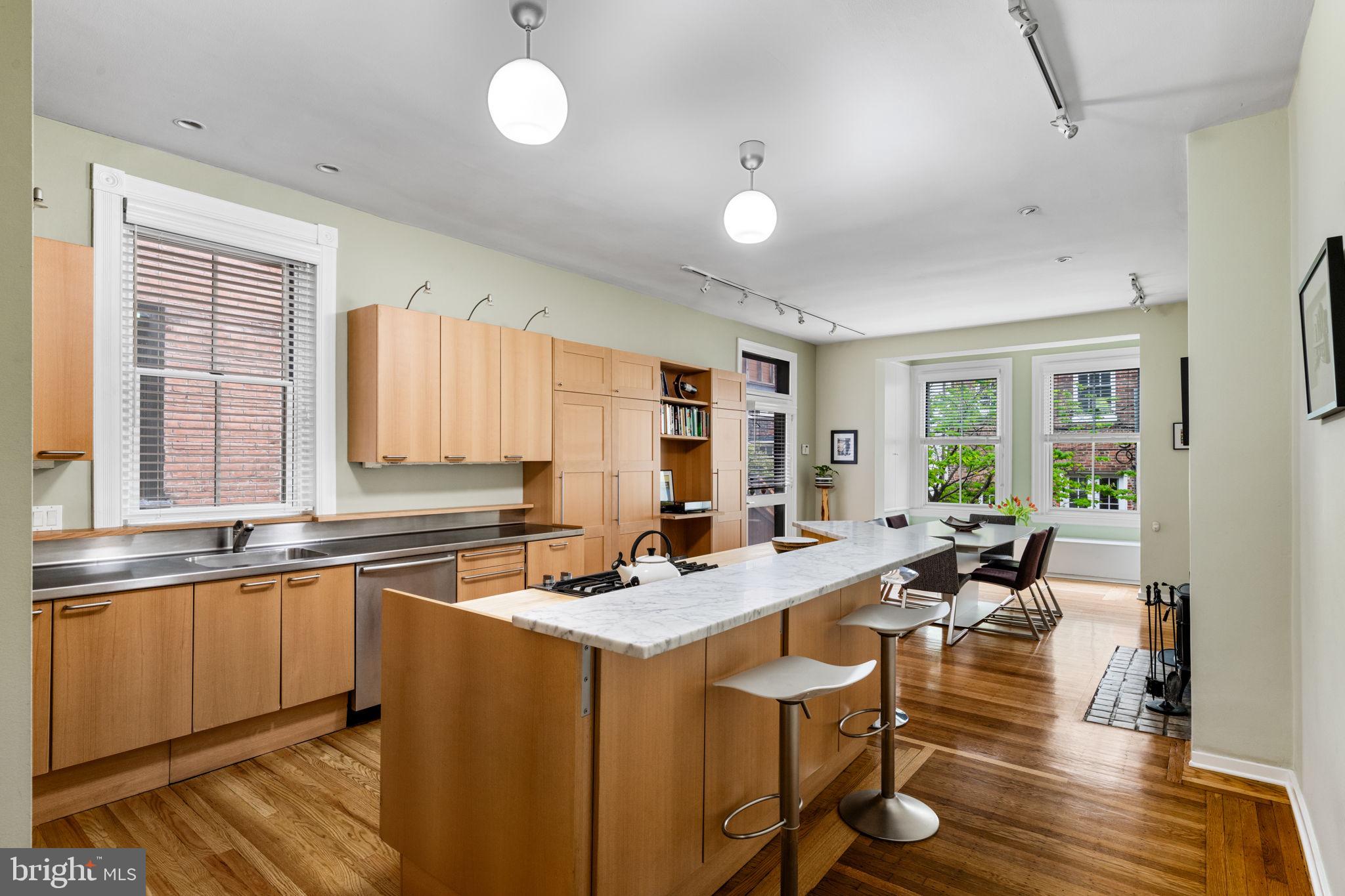 RITTENHOUSE SQUARE - Residential