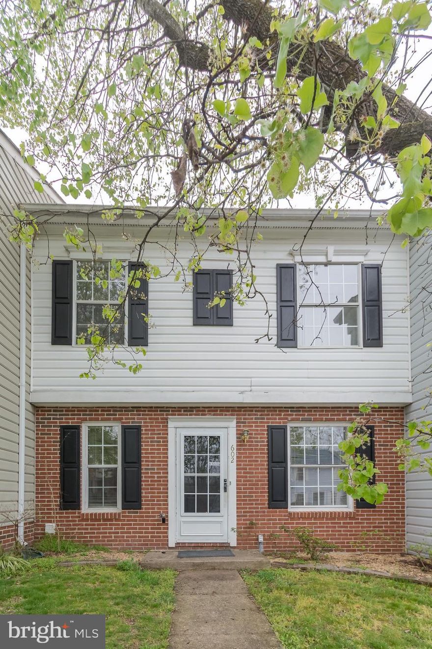 Move in ready brick townhome found in the heart of Stafford.  This home features two large bedrooms with a jack and jill bathroom. On the first level you will find plenty of space with a living room and dining room combo. The kitchen has newer appliances and a laundry room can be found off the kitchen.  The back yard is fenced in and has a storage shed. Quick access to both route 1 and I95. Come check out this home today!