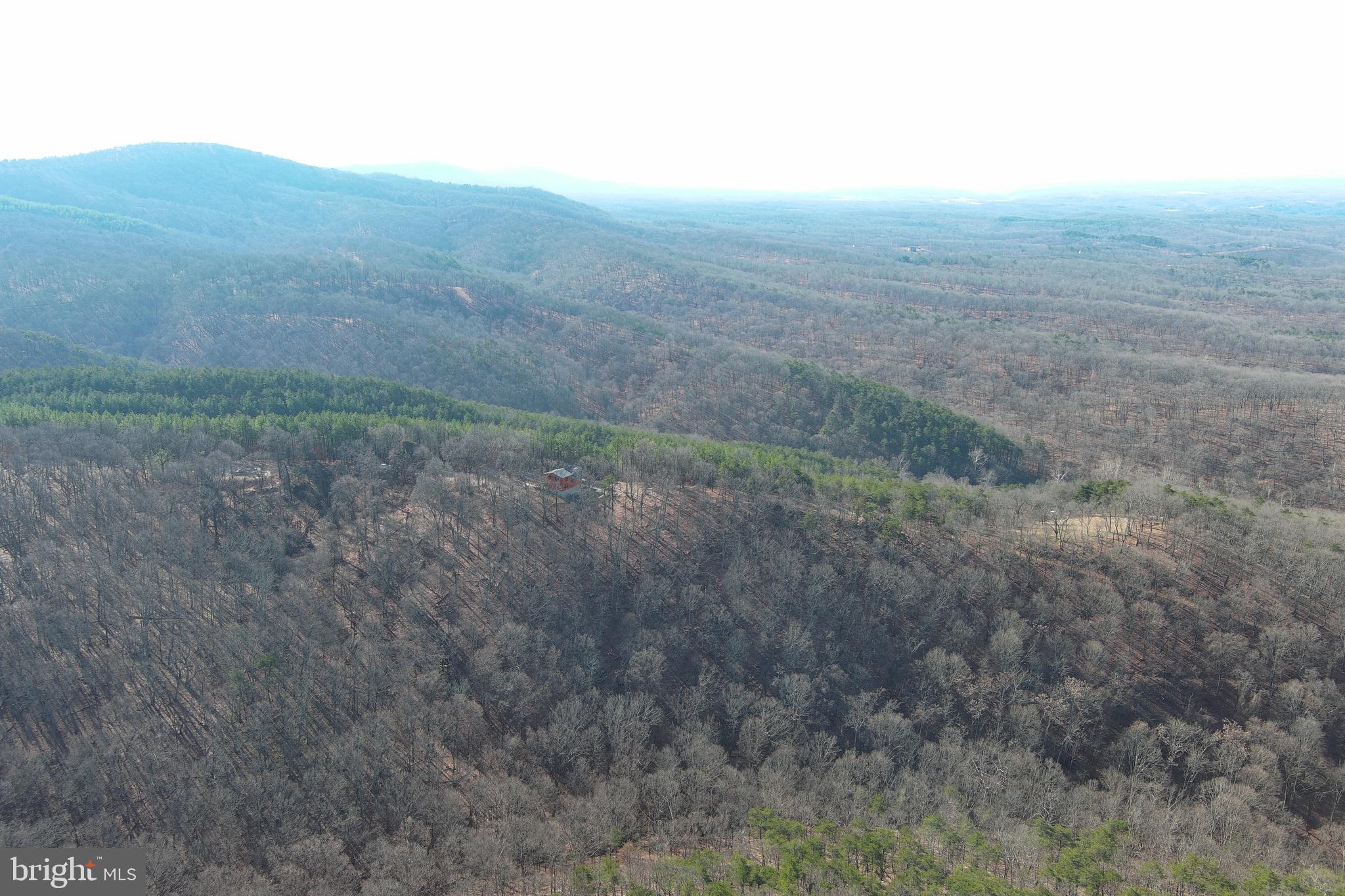 BLUFFS ON THE POTOMAC - Residential