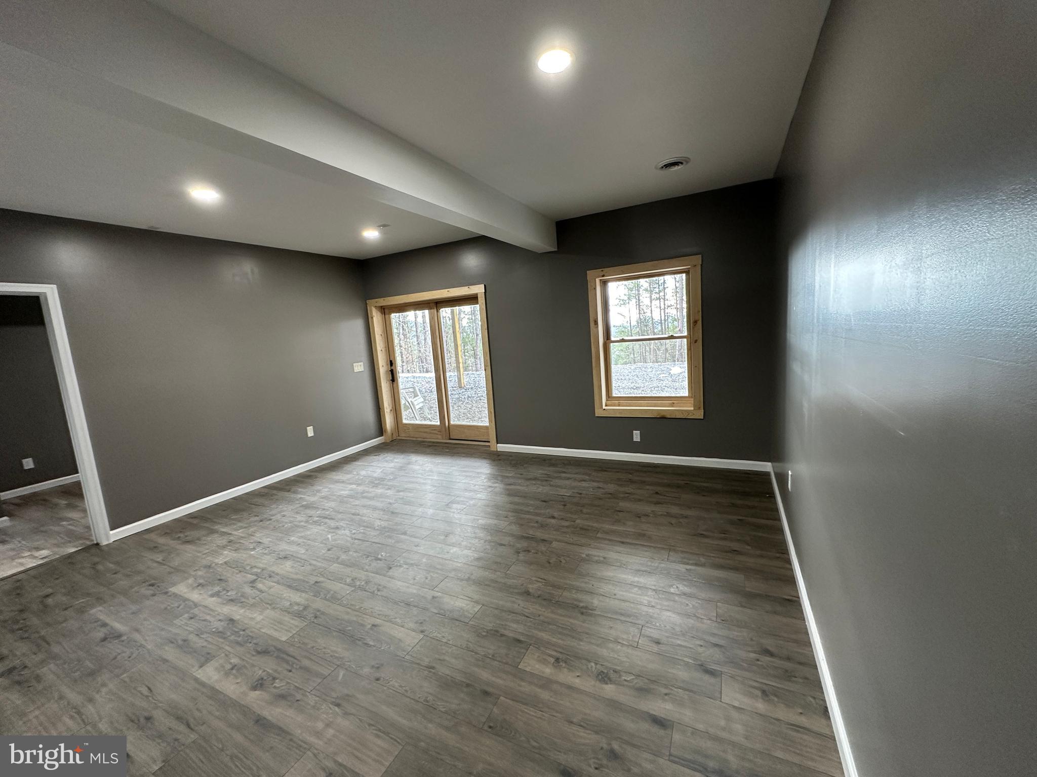 BLUFFS ON THE POTOMAC - Residential