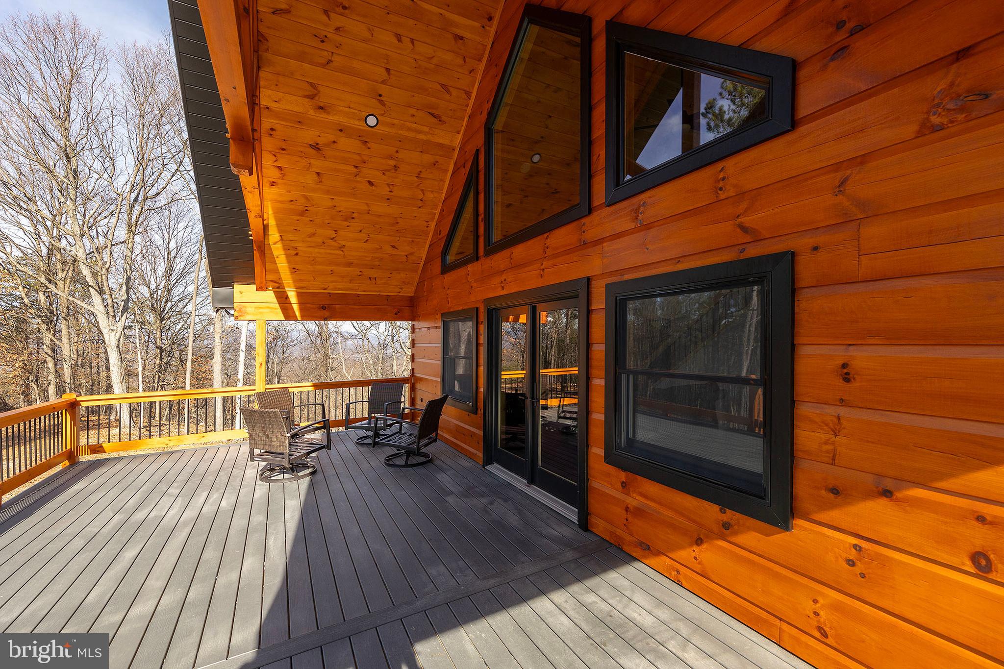 BLUFFS ON THE POTOMAC - Residential