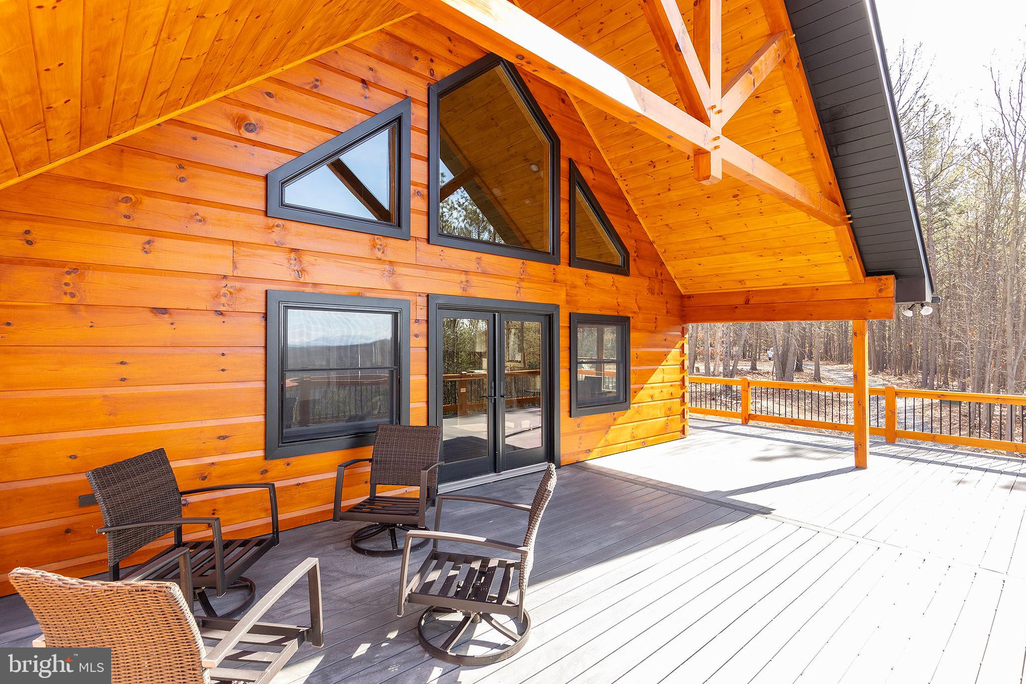 BLUFFS ON THE POTOMAC - Residential