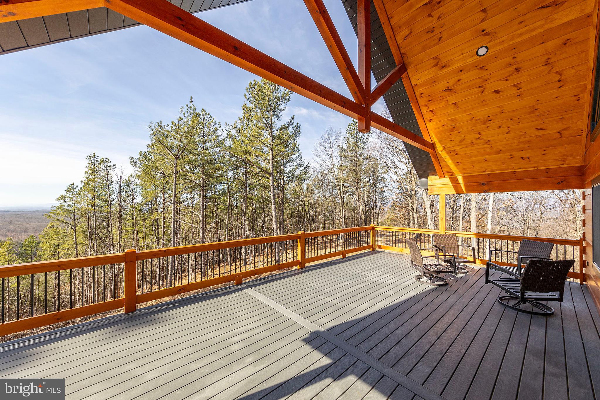 BLUFFS ON THE POTOMAC - Residential