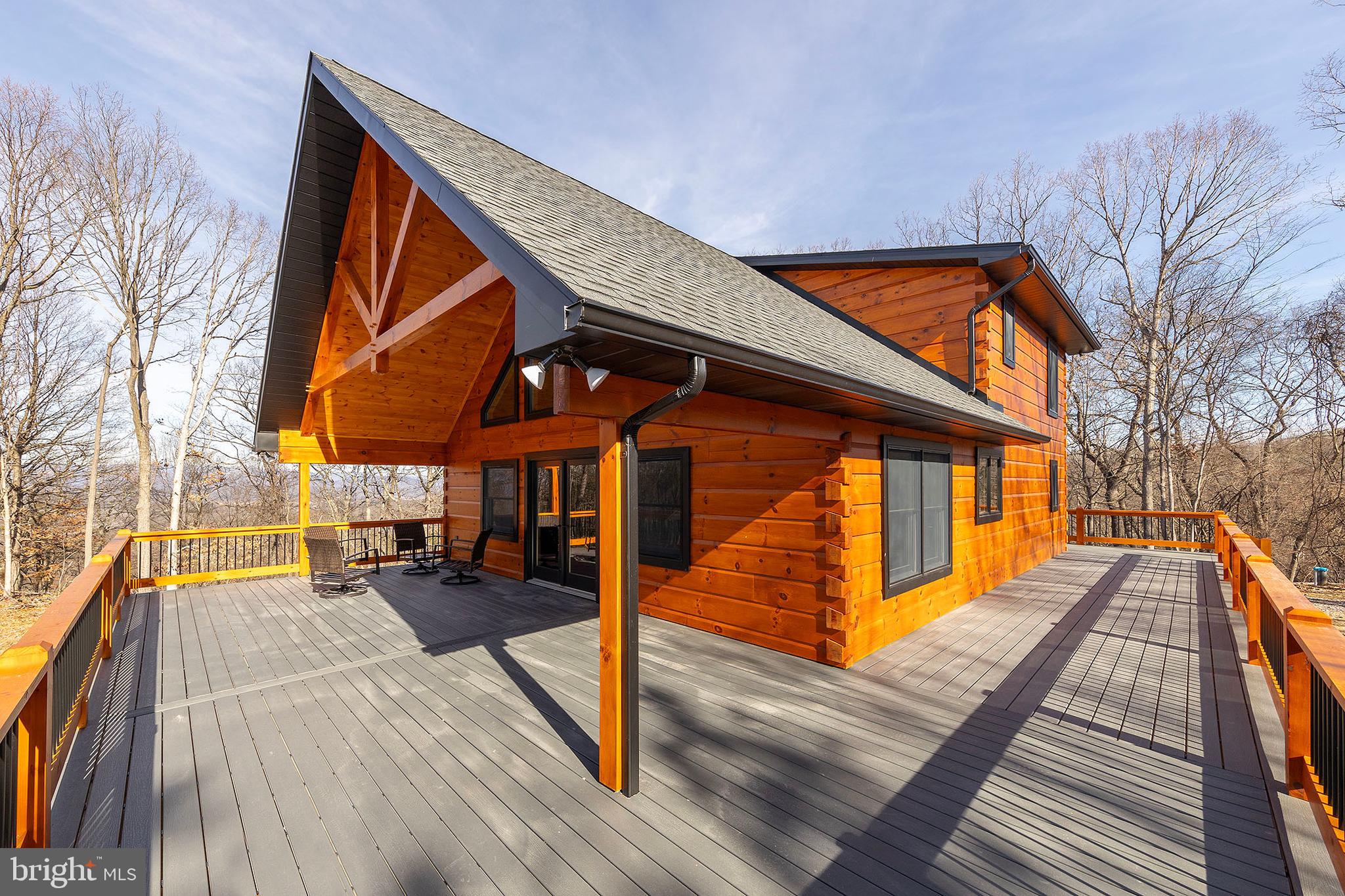 BLUFFS ON THE POTOMAC - Residential