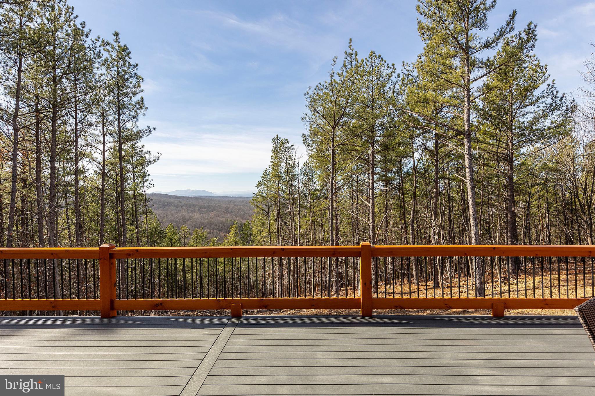 BLUFFS ON THE POTOMAC - Residential
