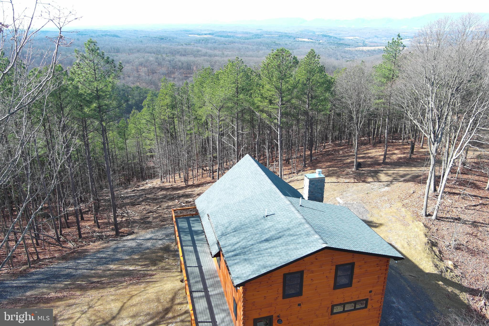 BLUFFS ON THE POTOMAC - Residential