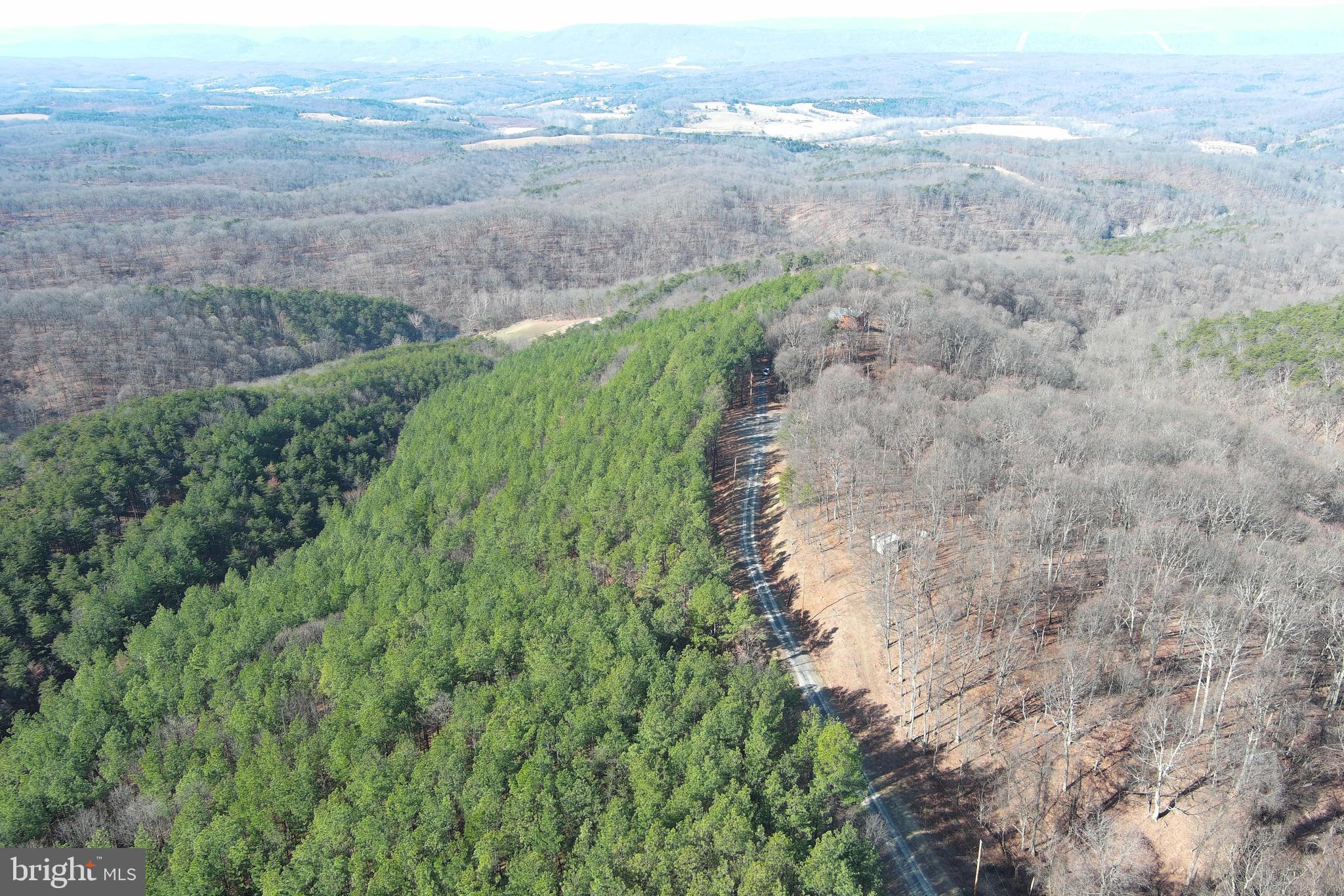 BLUFFS ON THE POTOMAC - Residential