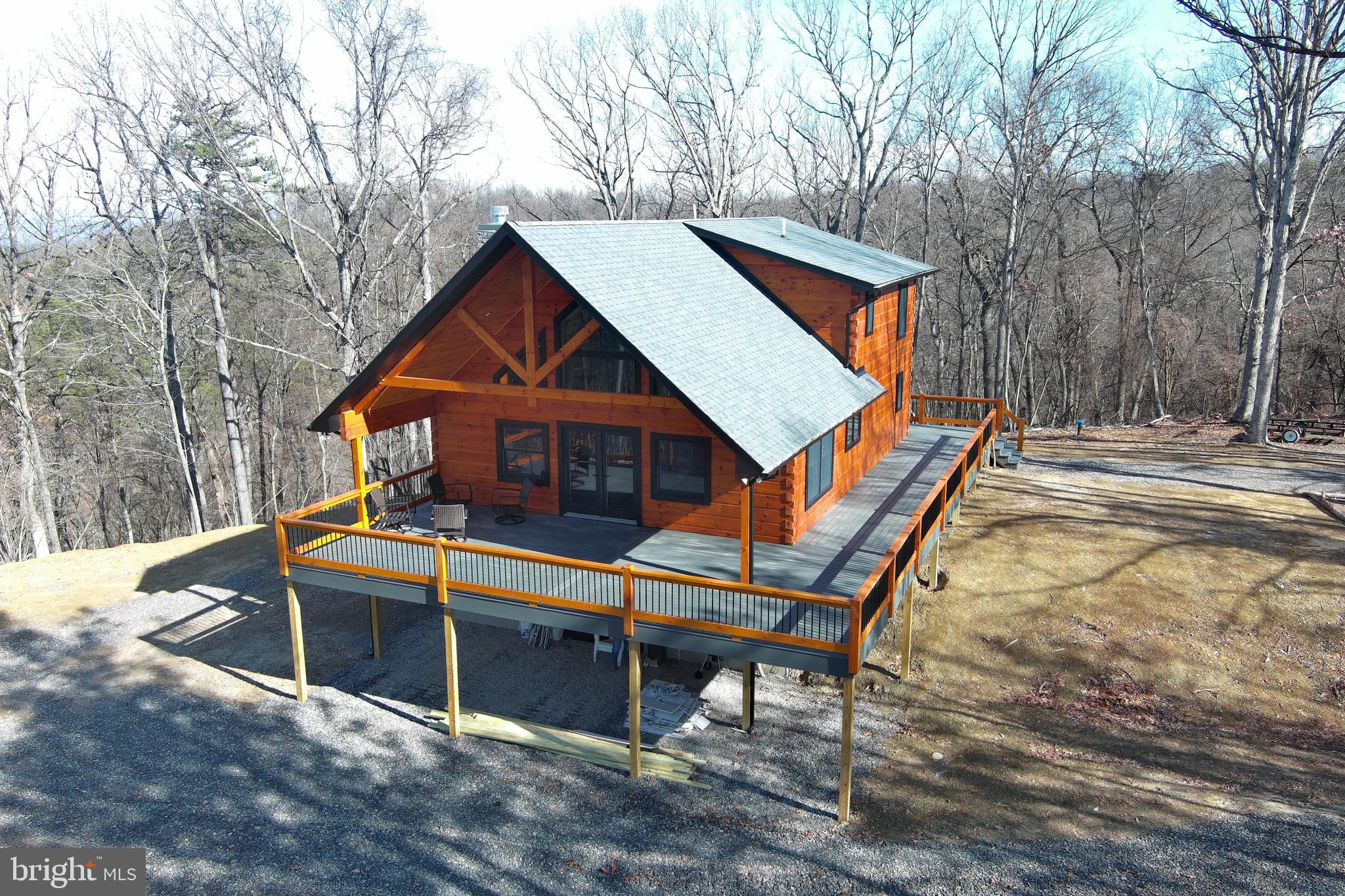BLUFFS ON THE POTOMAC - Residential