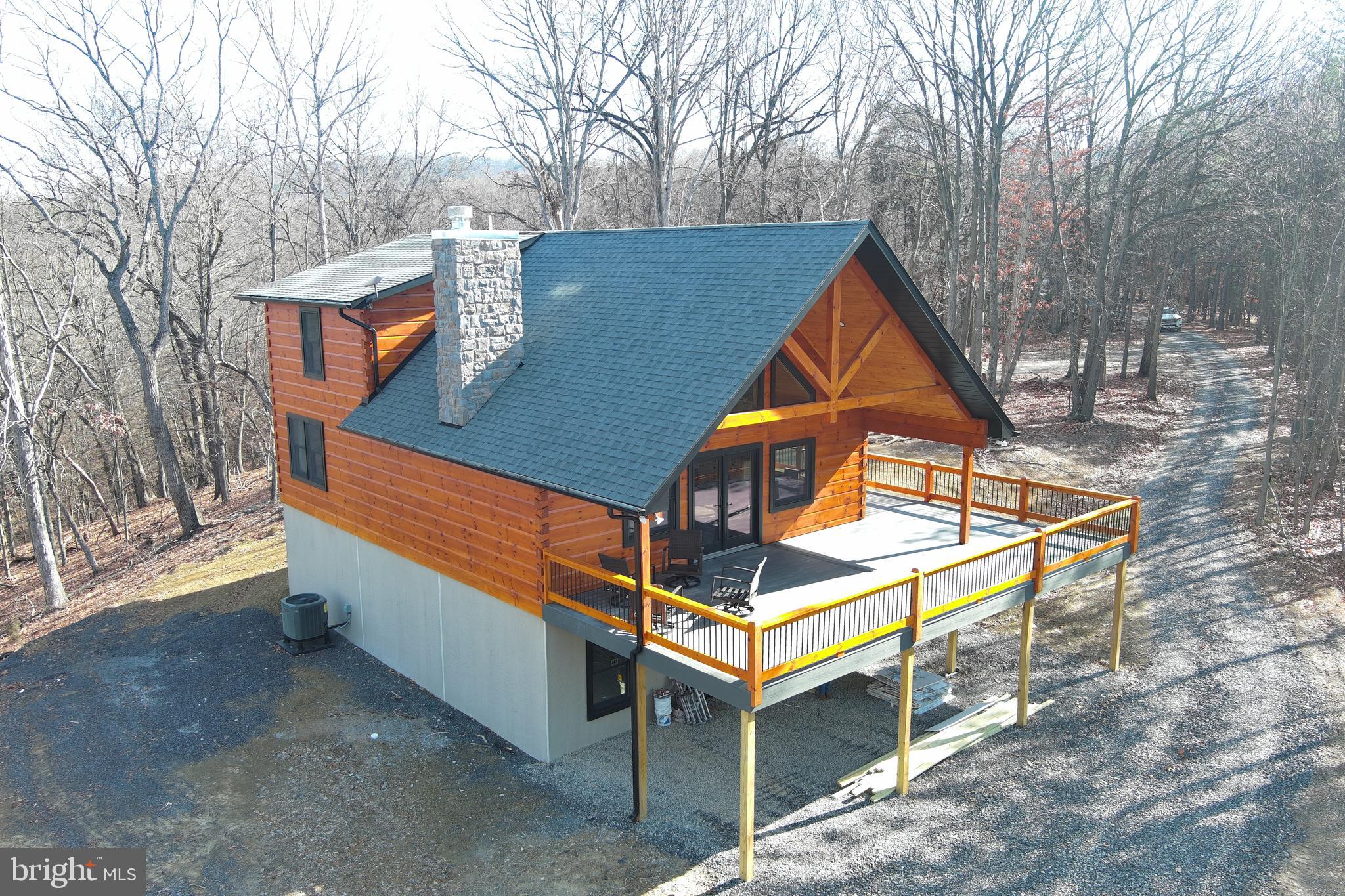 BLUFFS ON THE POTOMAC - Residential