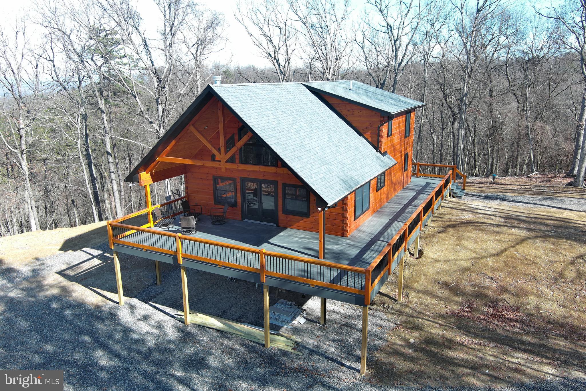 BLUFFS ON THE POTOMAC - Residential