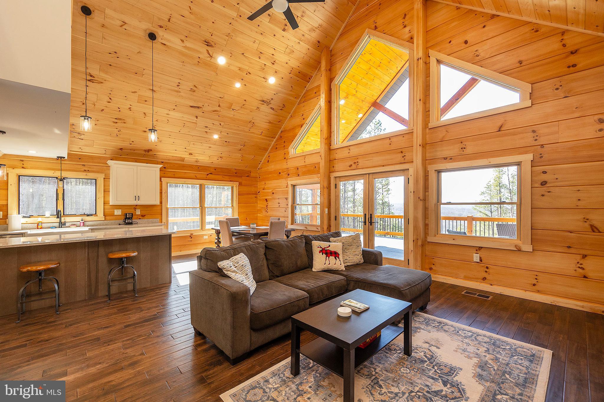 BLUFFS ON THE POTOMAC - Residential