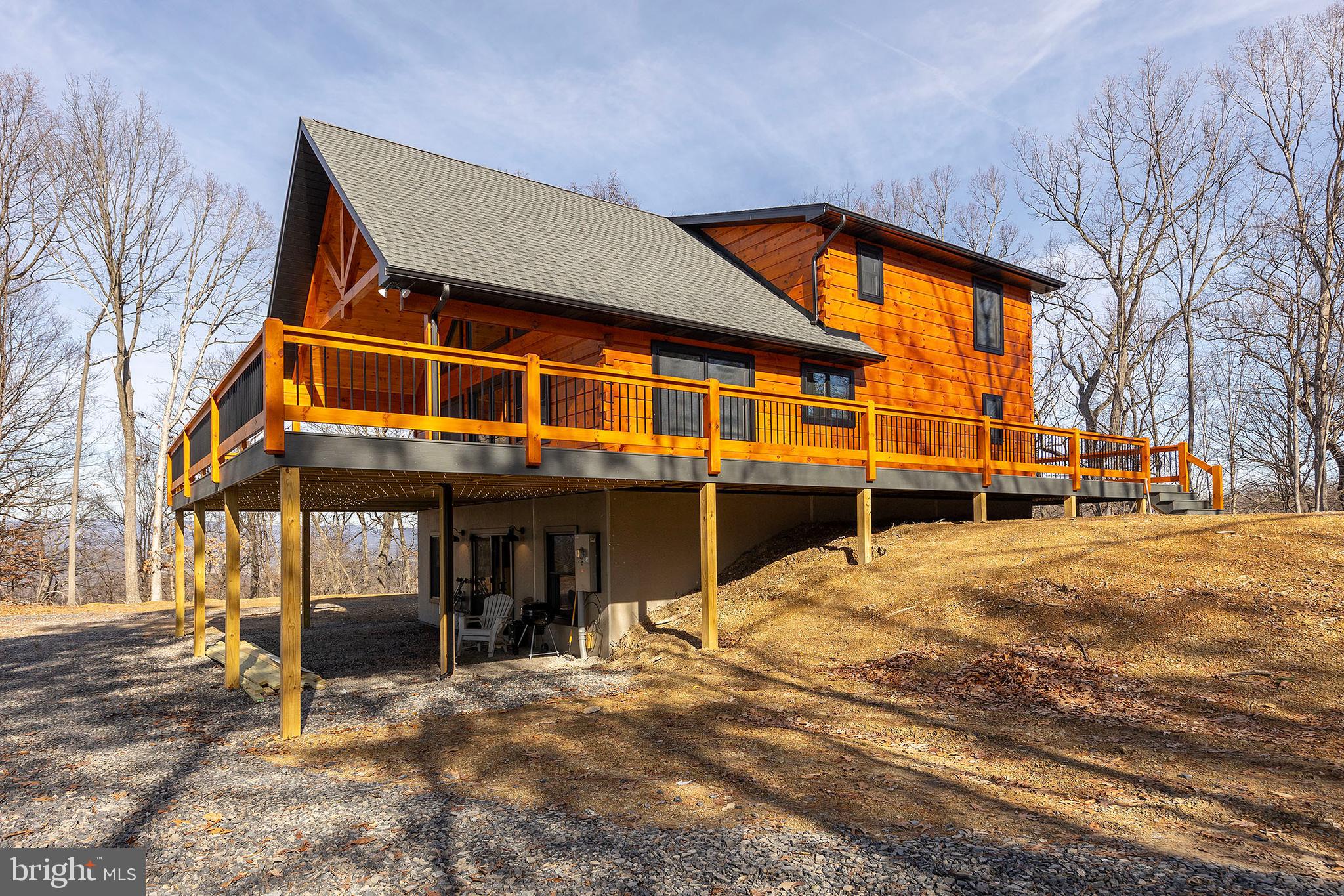 BLUFFS ON THE POTOMAC - Residential