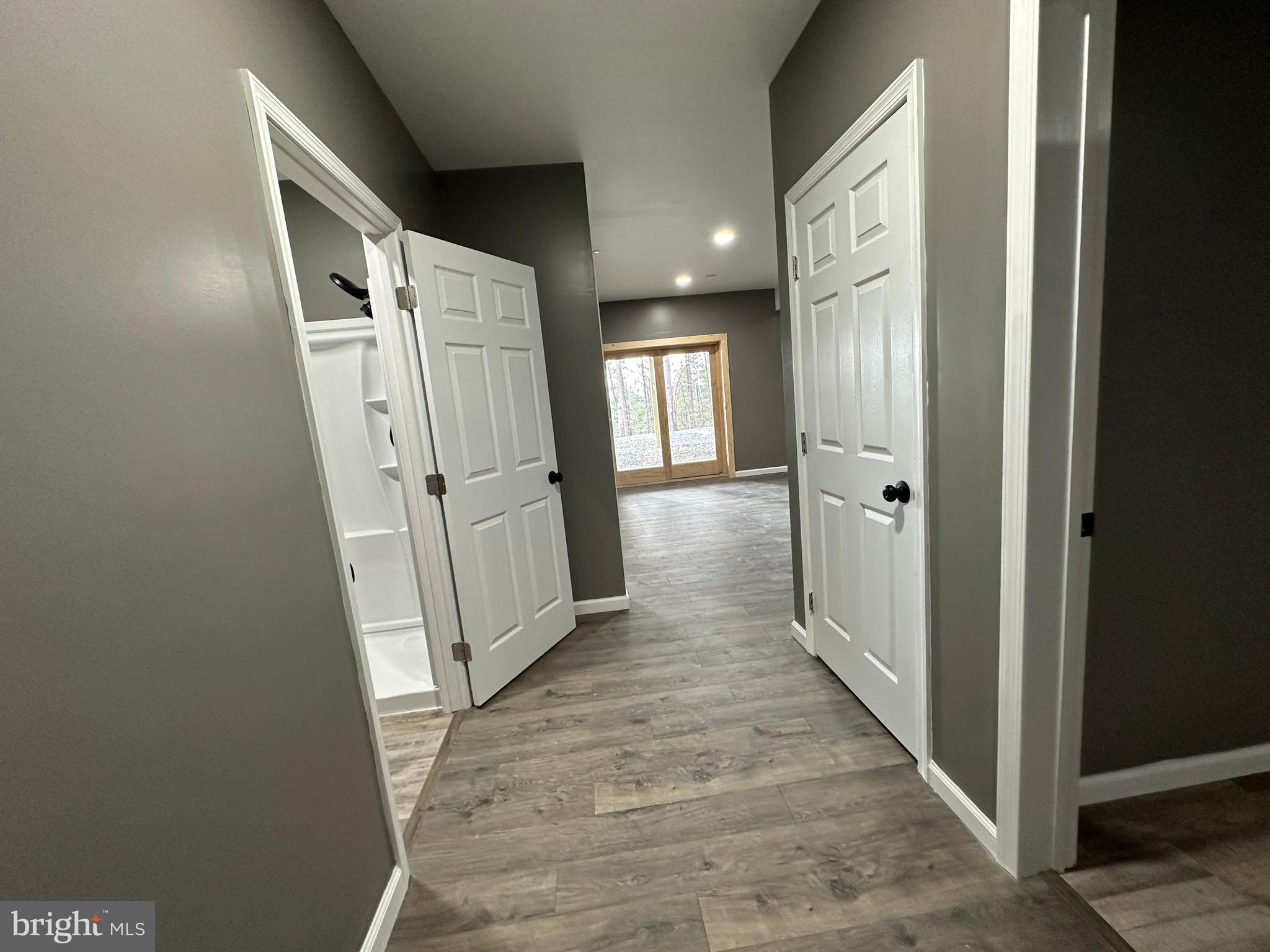 BLUFFS ON THE POTOMAC - Residential