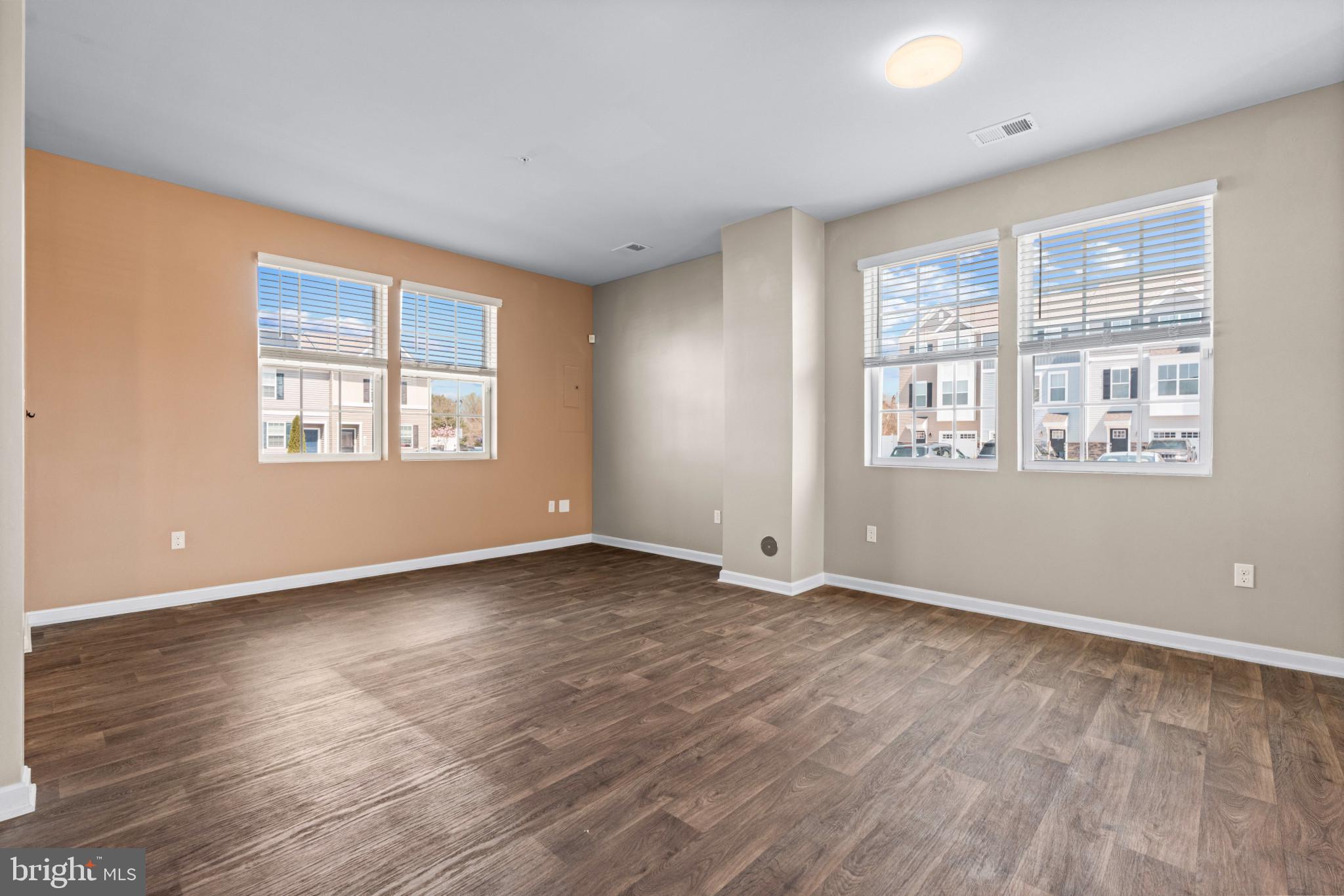 TRIMBLE MEADOWS - Residential