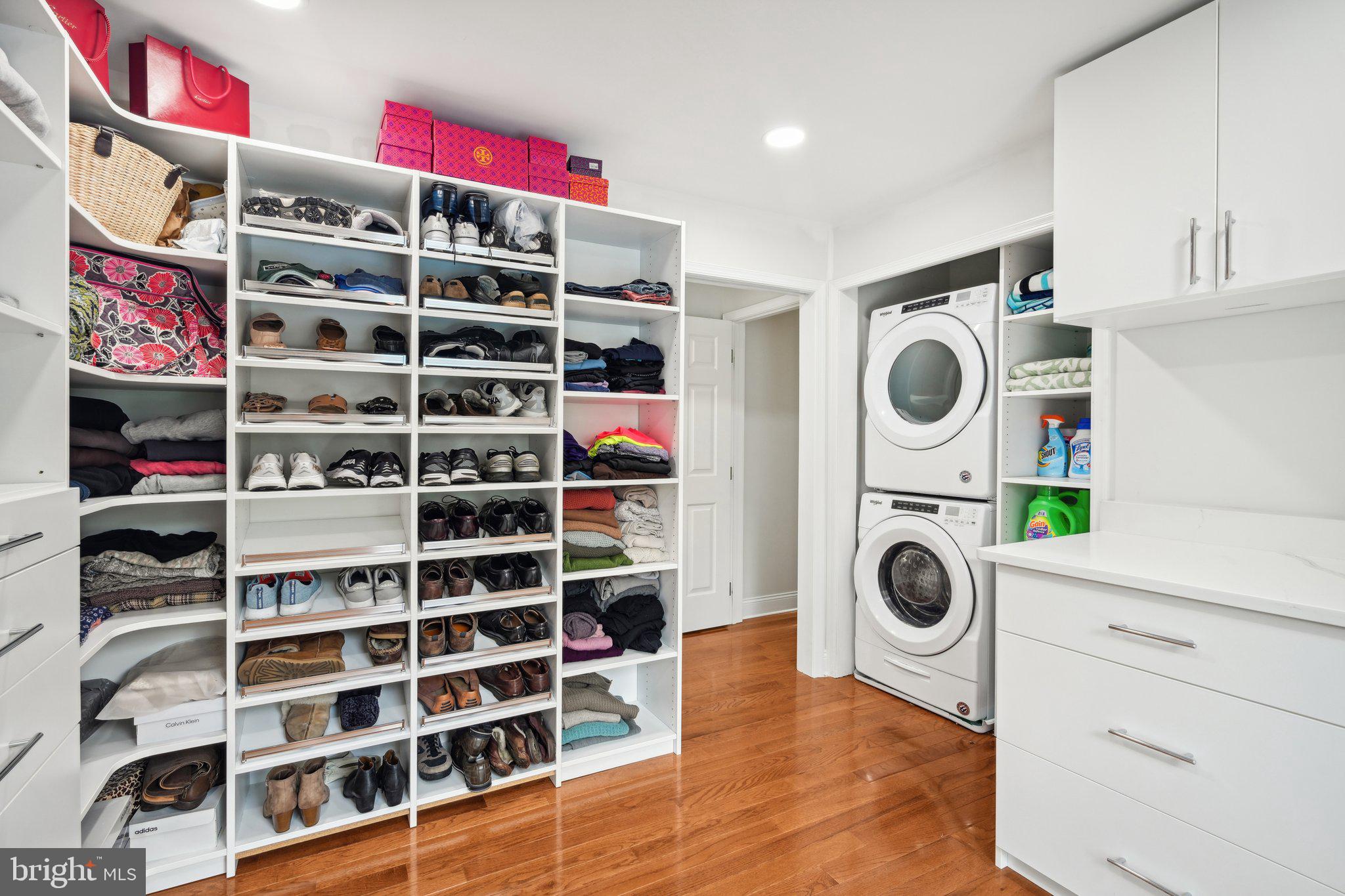 HUNTINGDON VALLEY - Residential