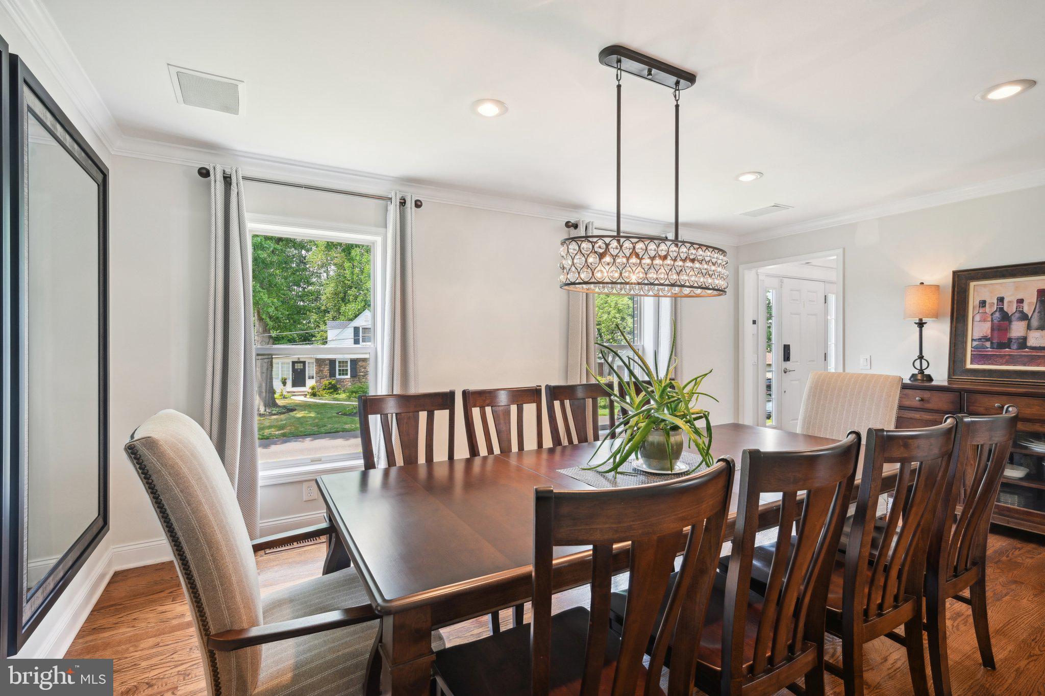 HUNTINGDON VALLEY - Residential