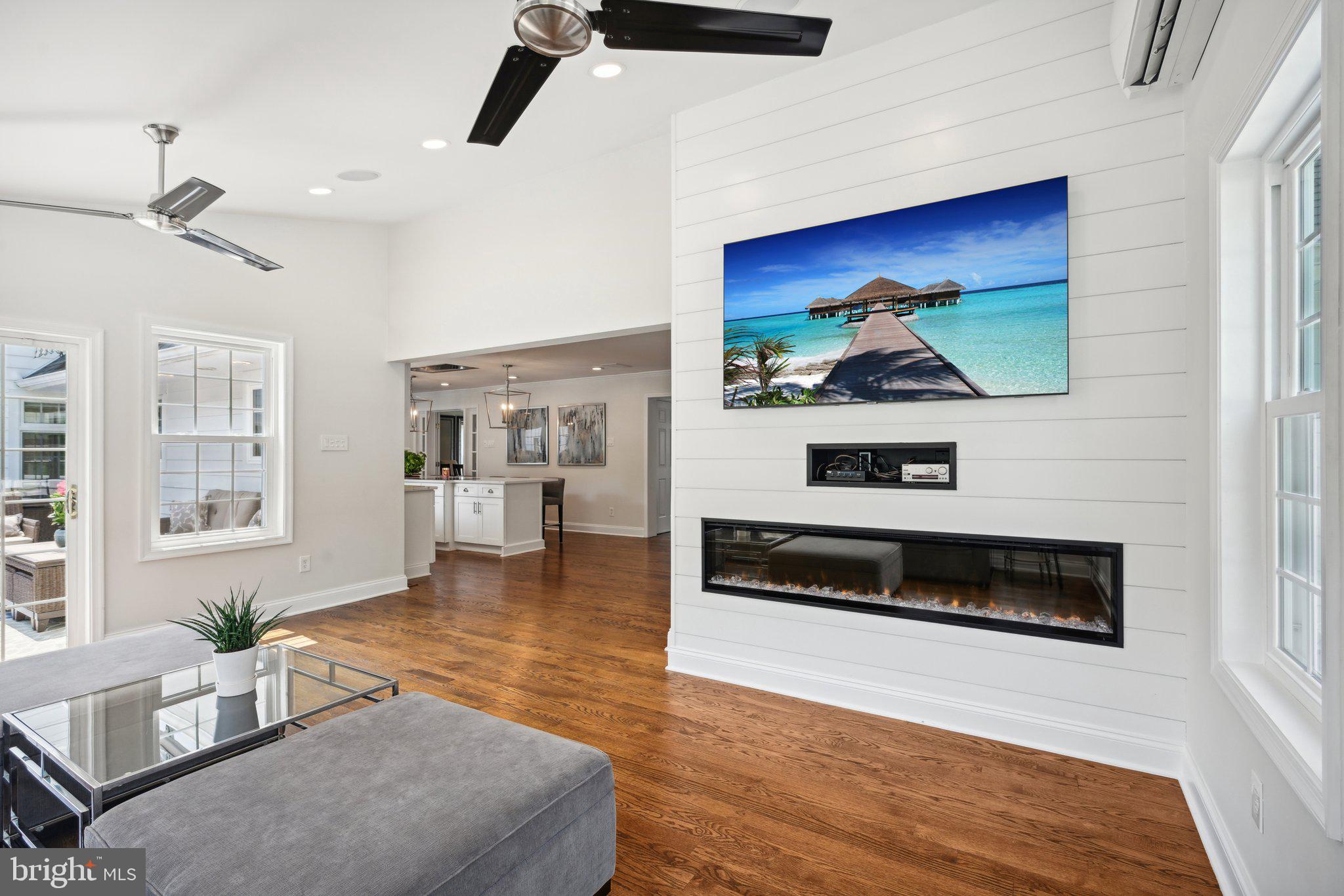 HUNTINGDON VALLEY - Residential