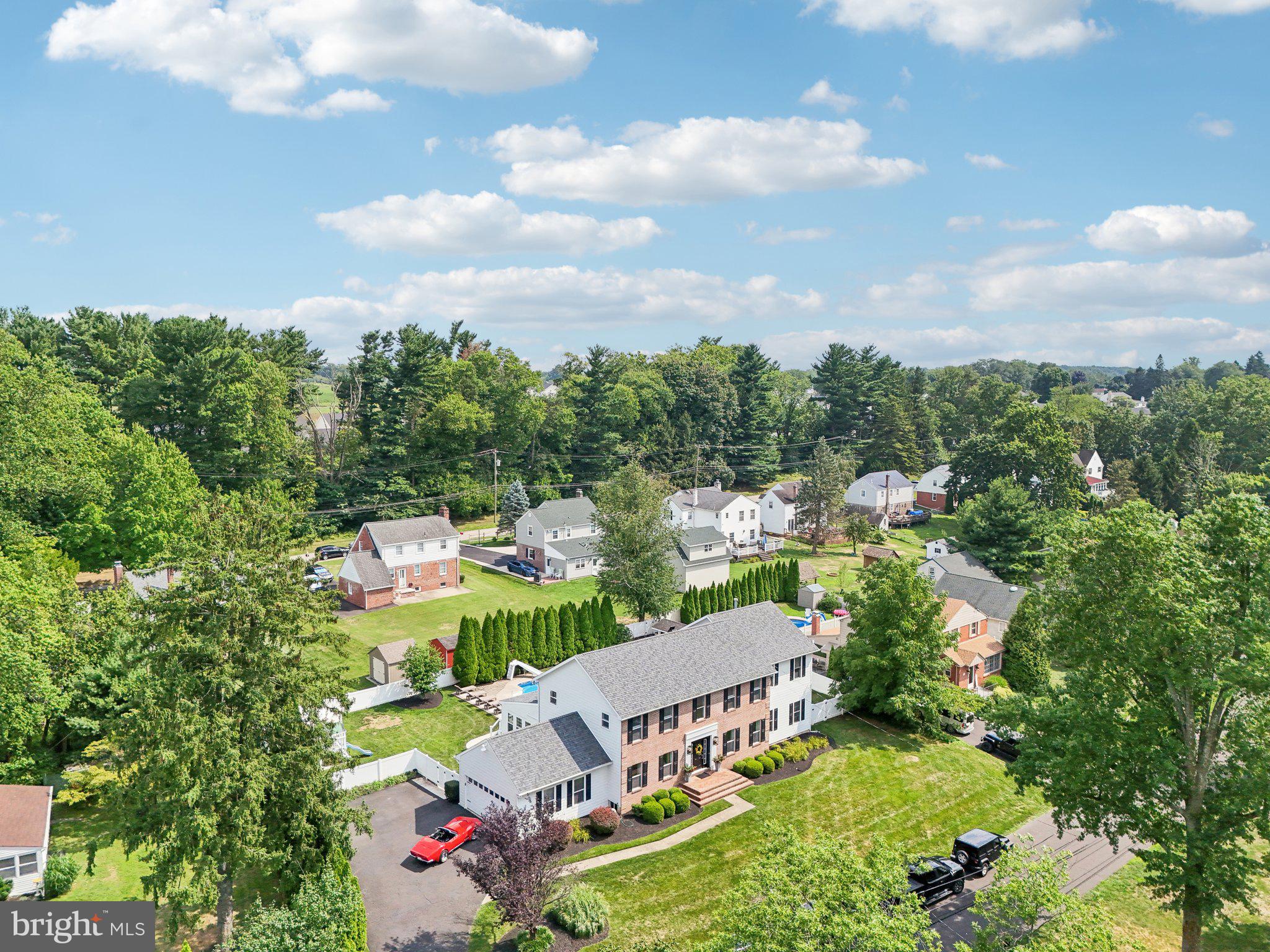 HUNTINGDON VALLEY - Residential