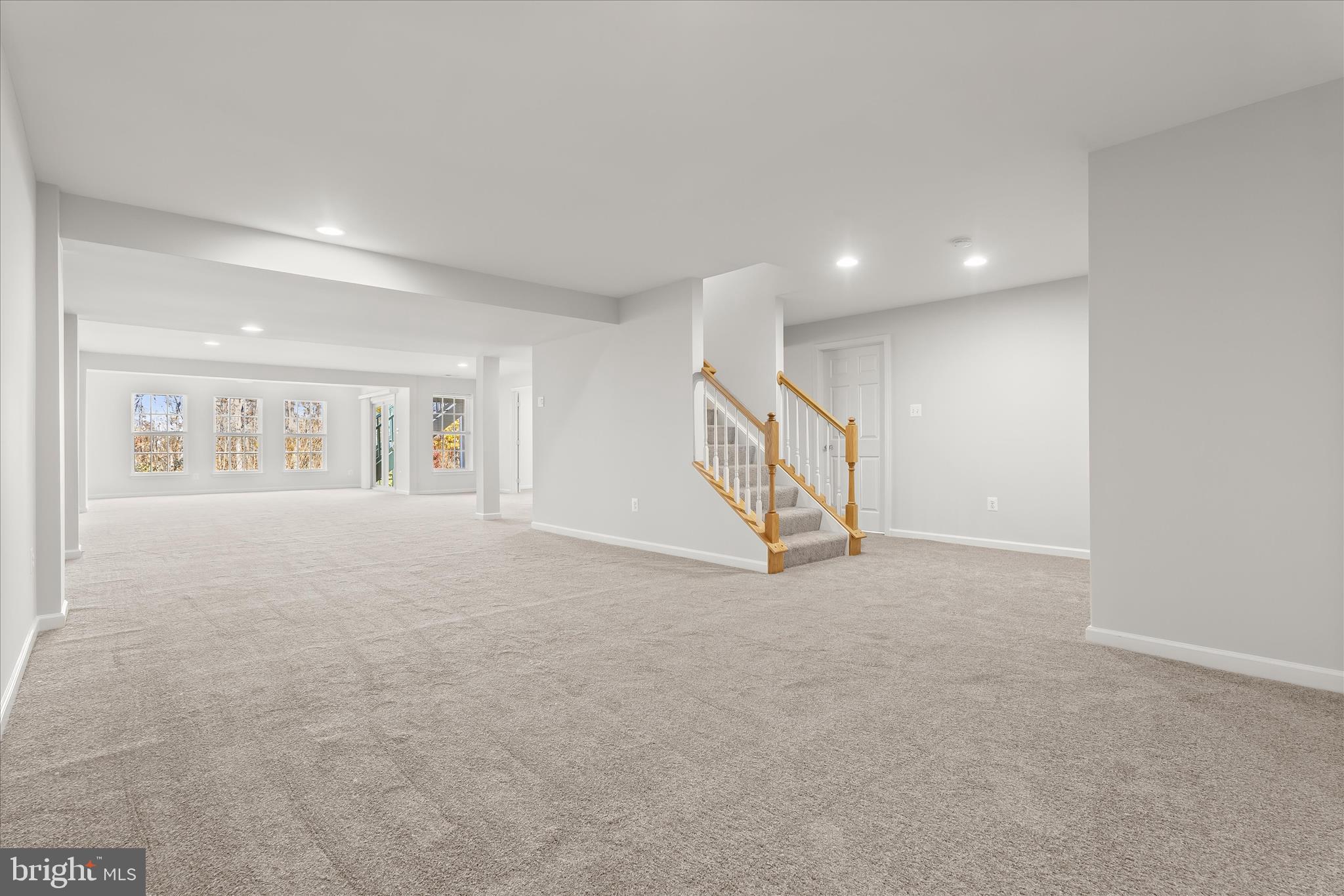 SIGNATURE CLUB AT GREENVIEW - Residential