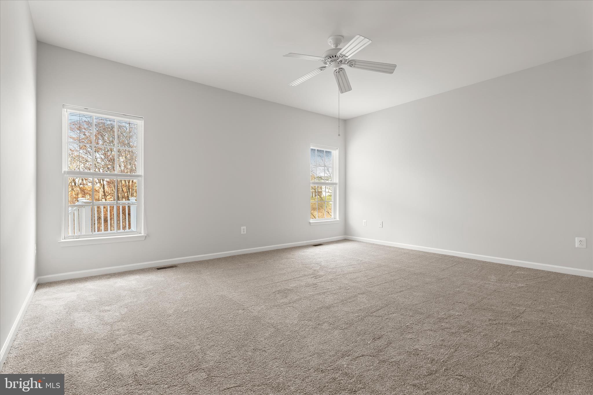 SIGNATURE CLUB AT GREENVIEW - Residential