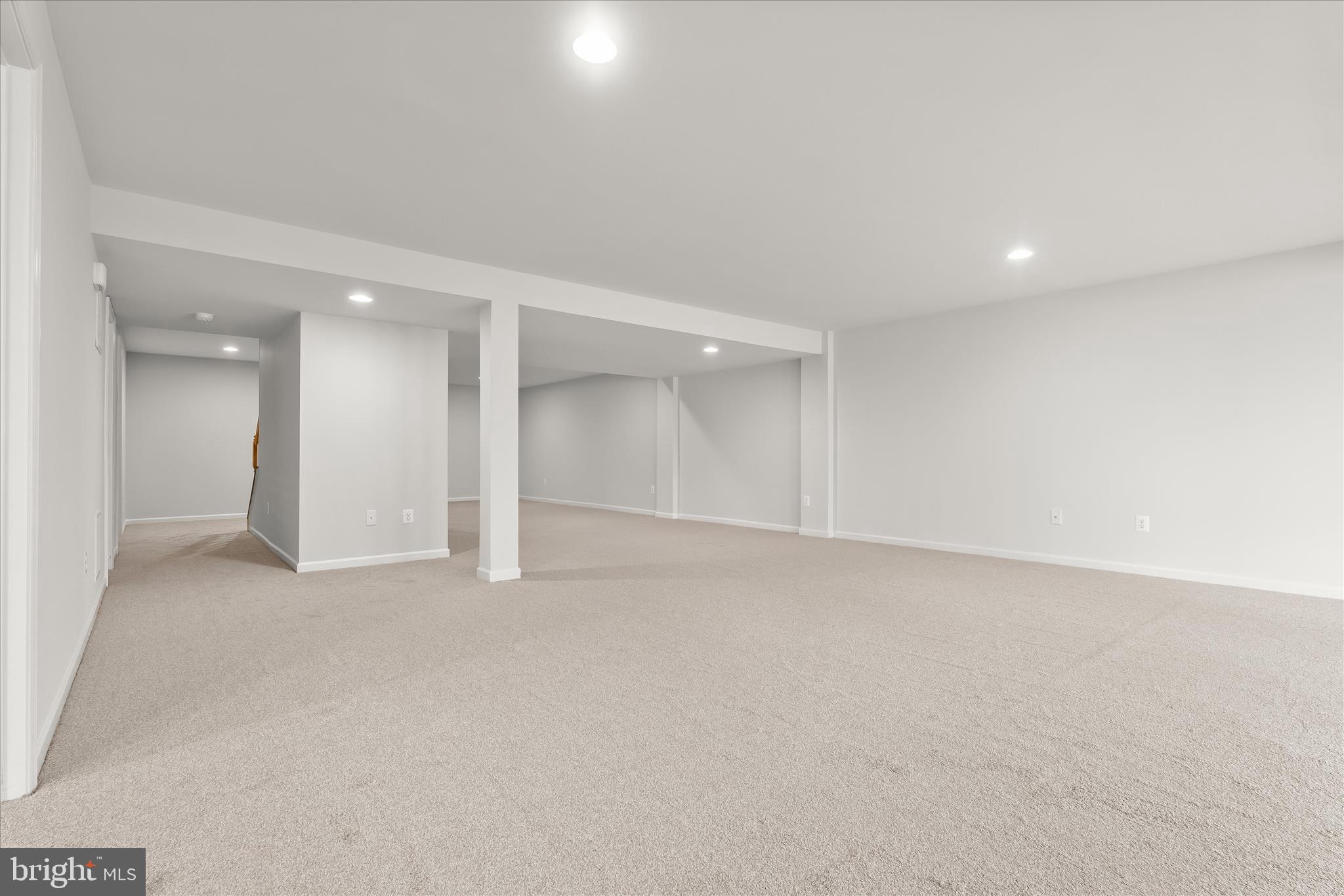 SIGNATURE CLUB AT GREENVIEW - Residential