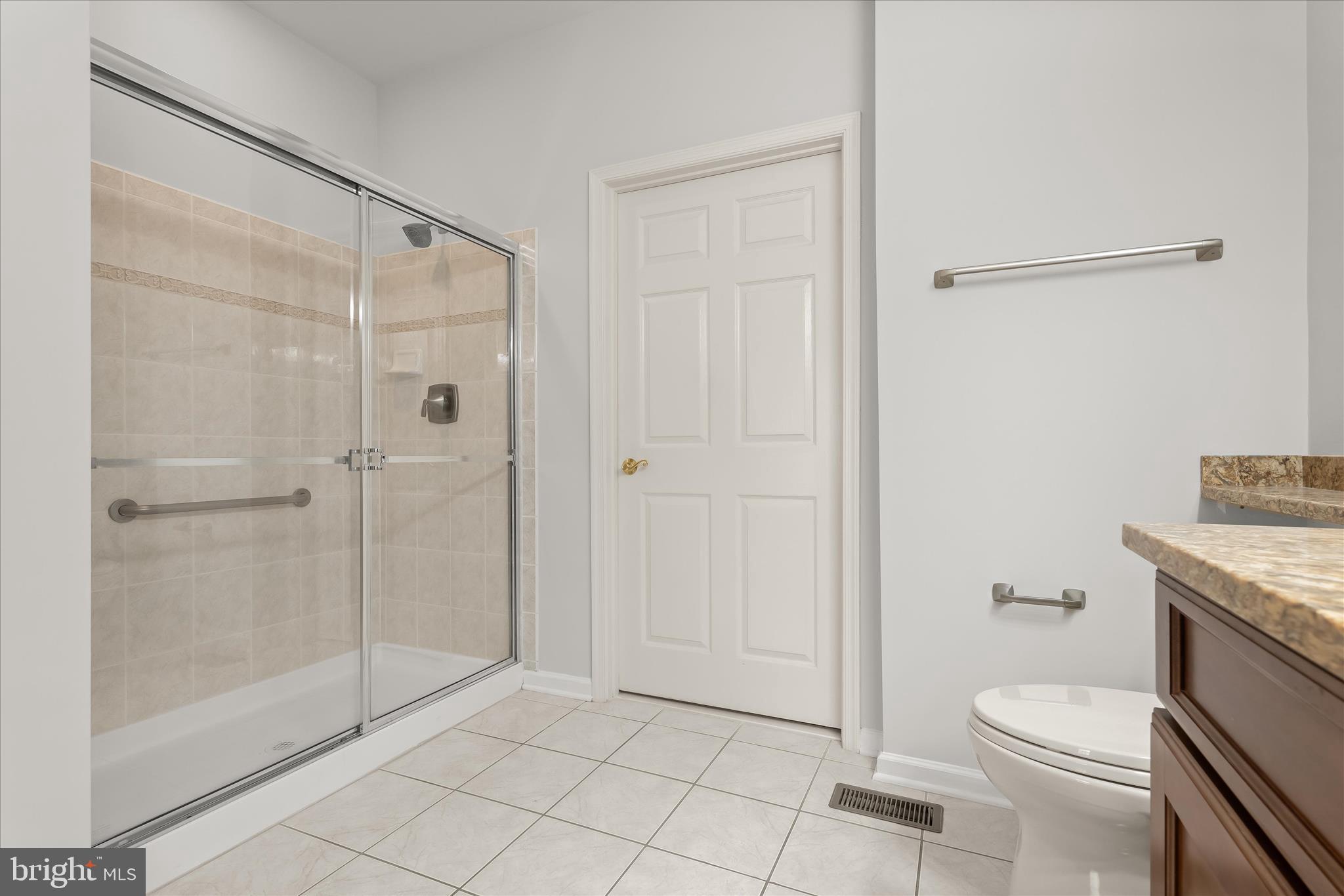 SIGNATURE CLUB AT GREENVIEW - Residential