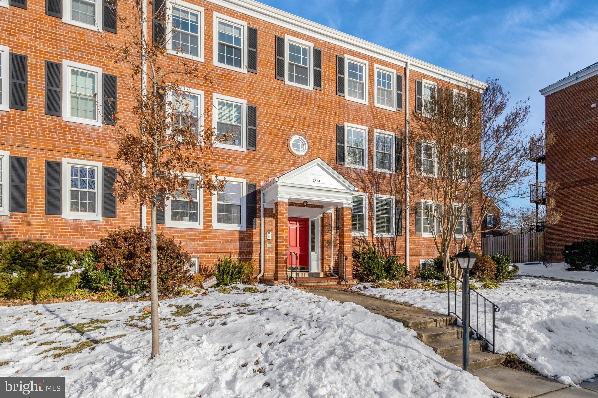 2854 S BUCHANAN STREET B2