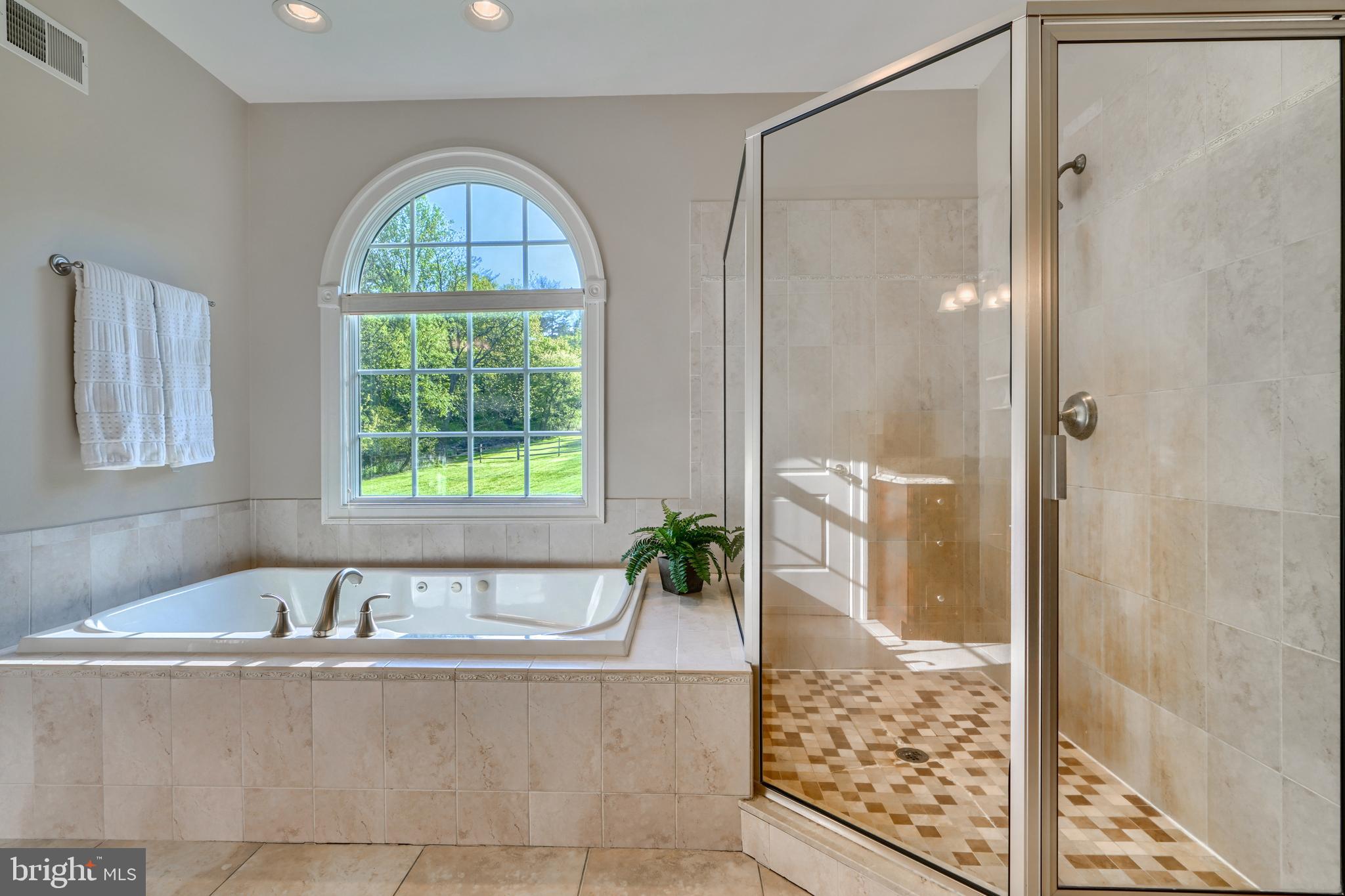 WOODMARK - Residential