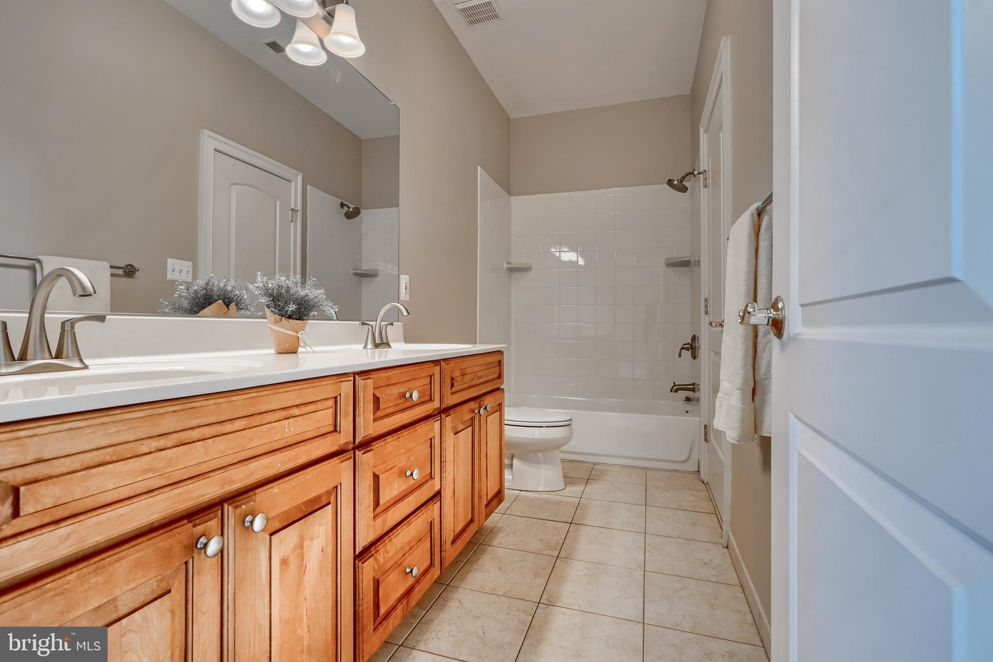 WOODMARK - Residential