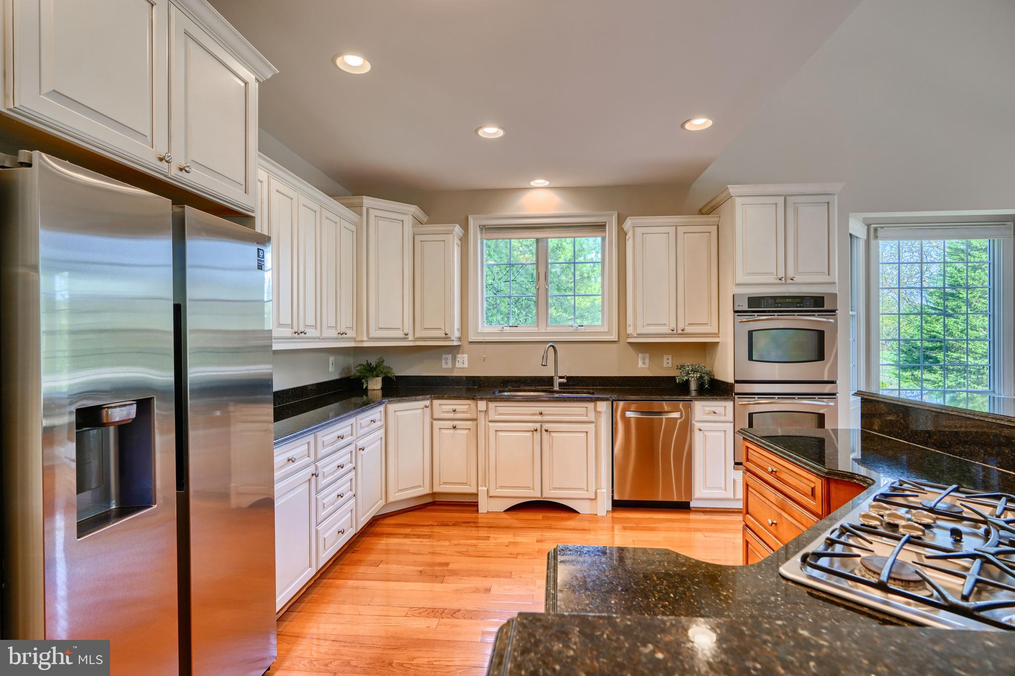 WOODMARK - Residential