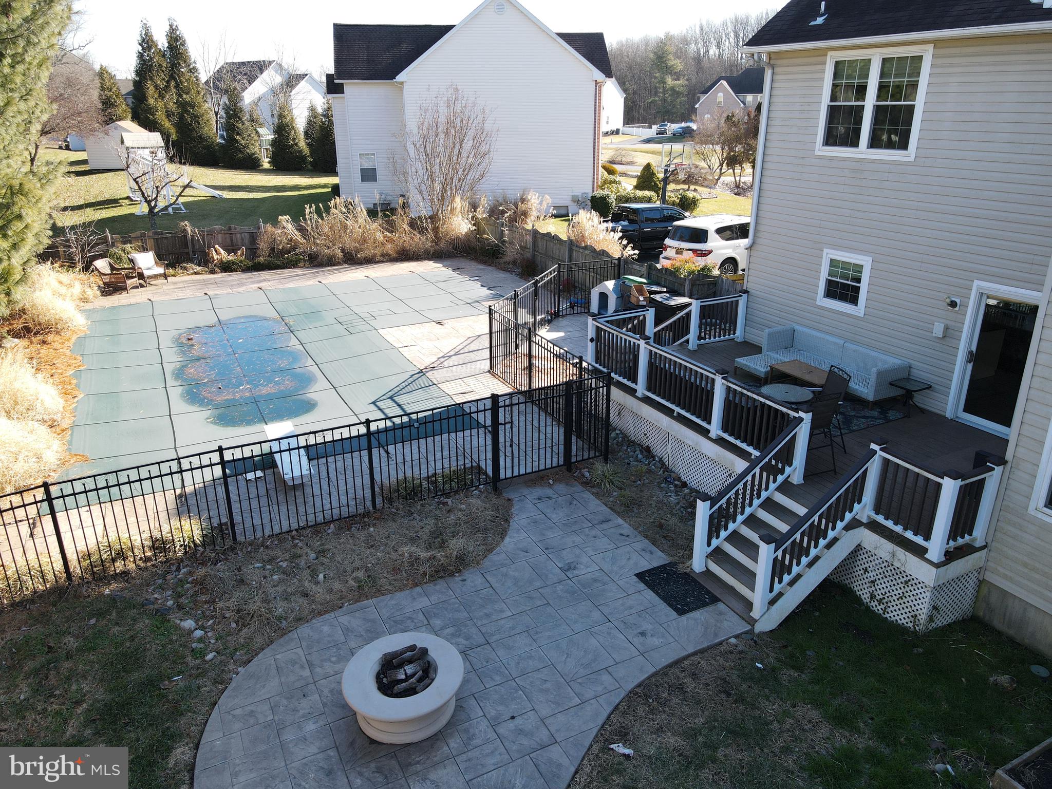 MEADOW GLEN - Residential