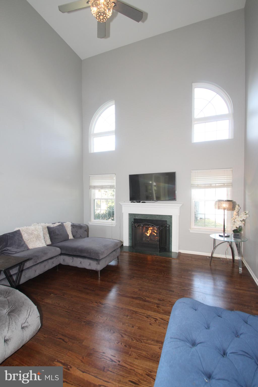 MEADOW GLEN - Residential