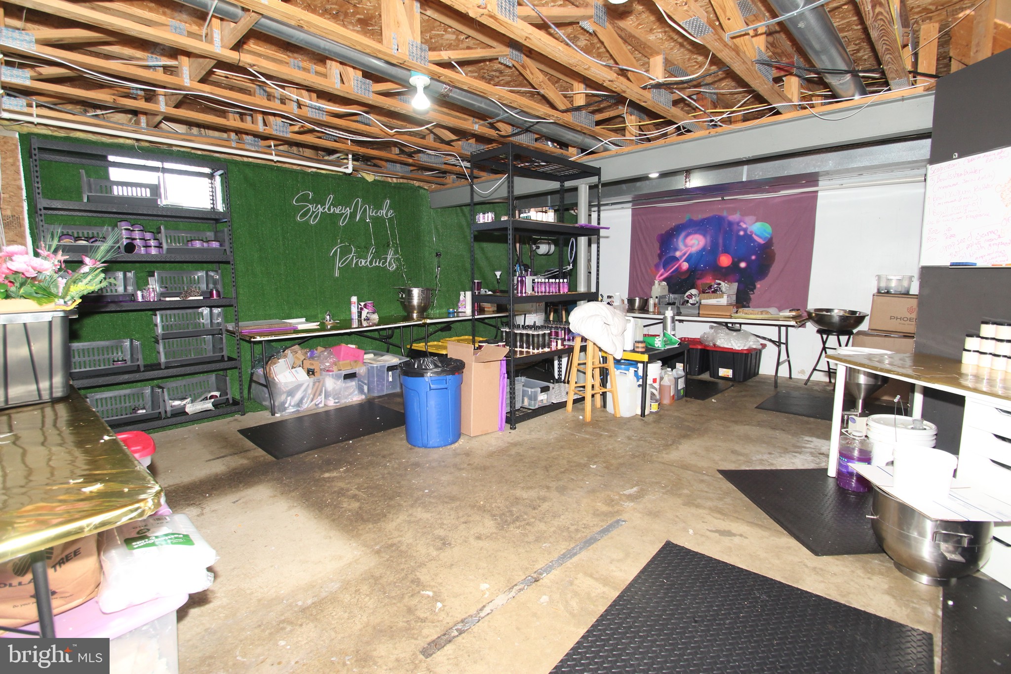 MEADOW GLEN - Residential