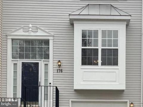 176 PINECOVE AVENUE ODENTON MD 21113