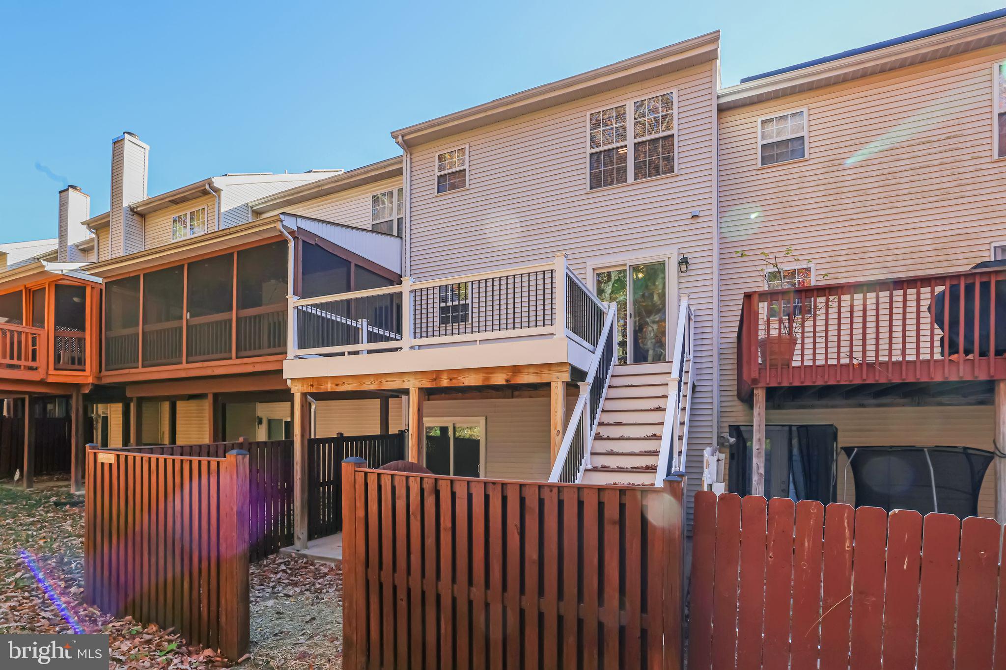 SEVEN OAKS - Residential