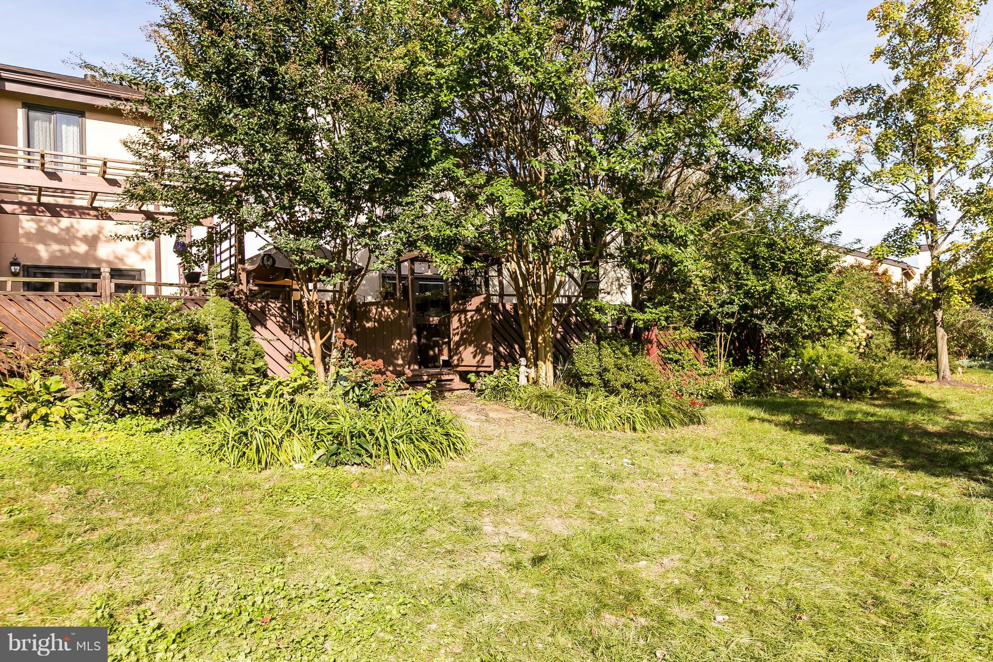 ROLAND SPRINGS - Residential