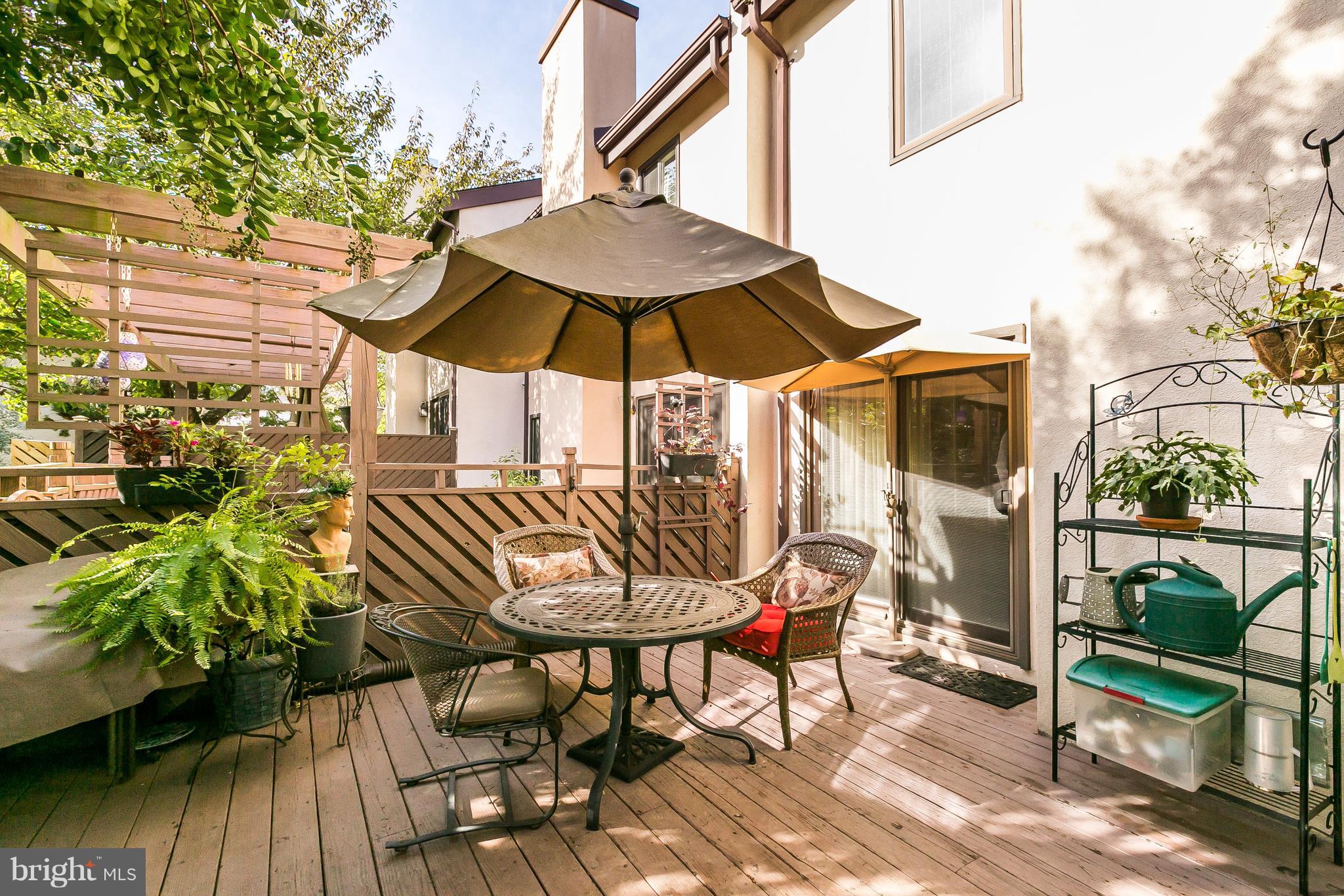 ROLAND SPRINGS - Residential